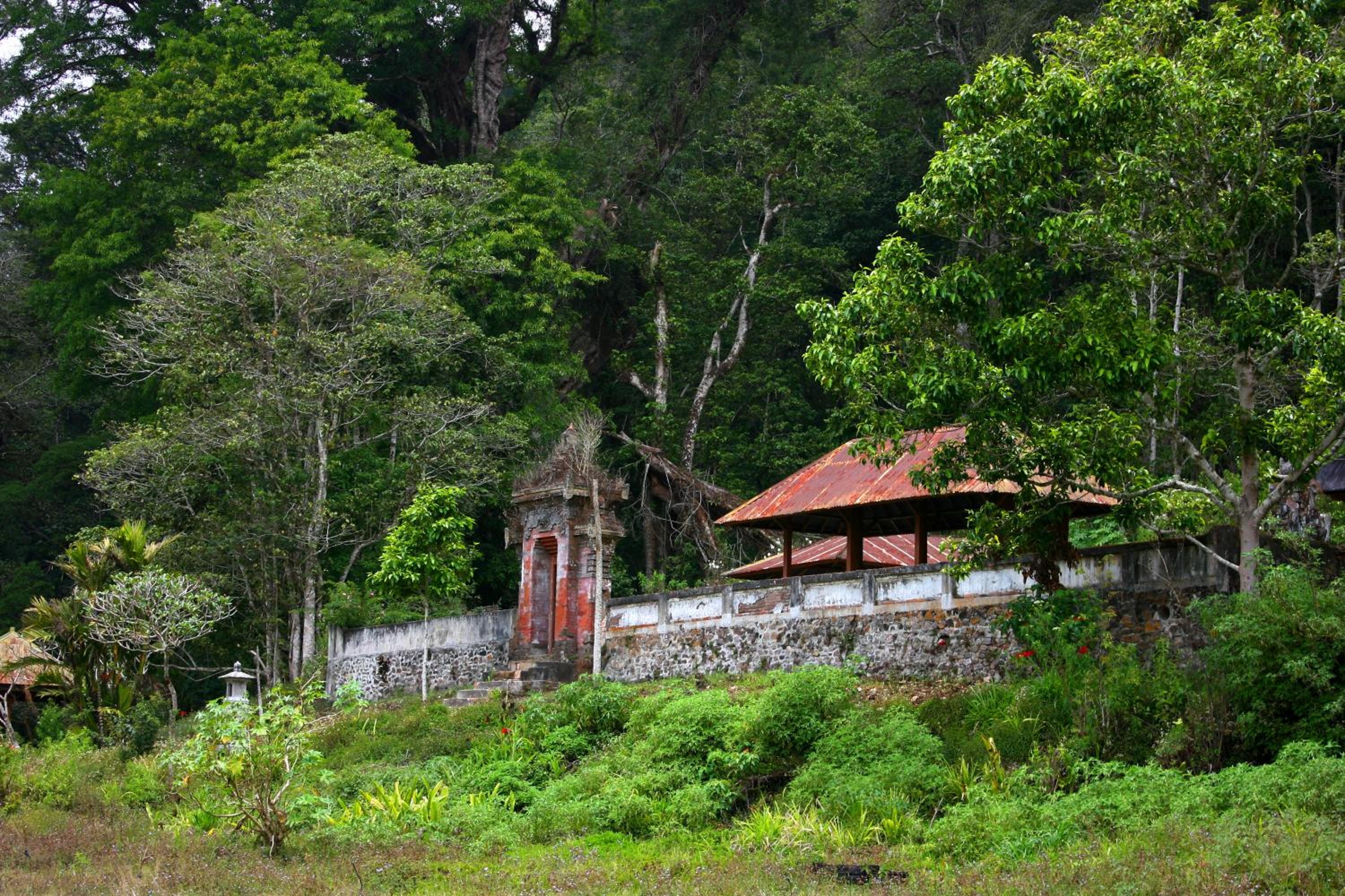 Melanting Cottages