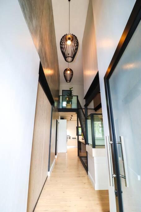 Modern House Dalsig Stellenbosch view 3