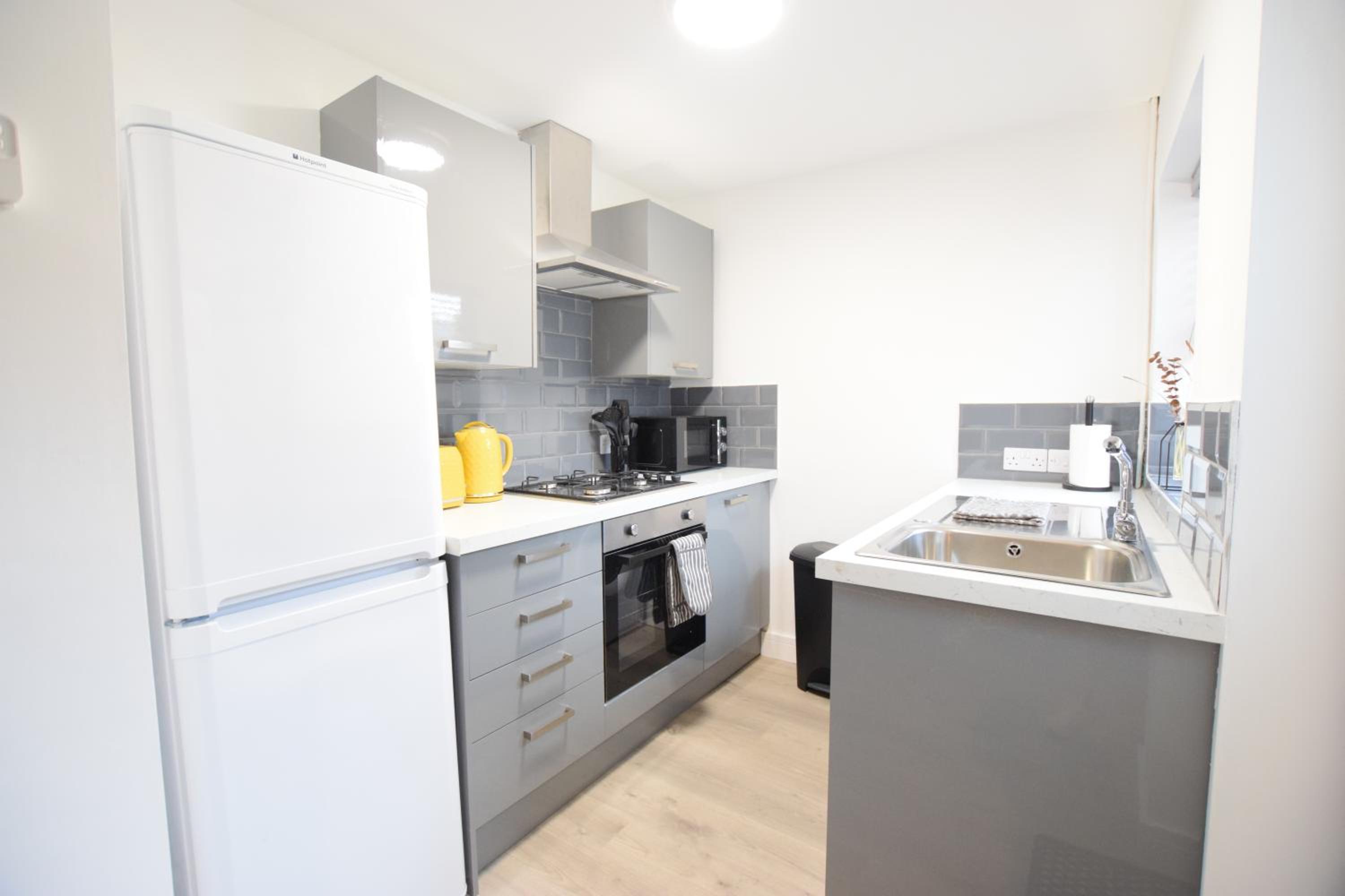 Stylish City Centre Home view 5