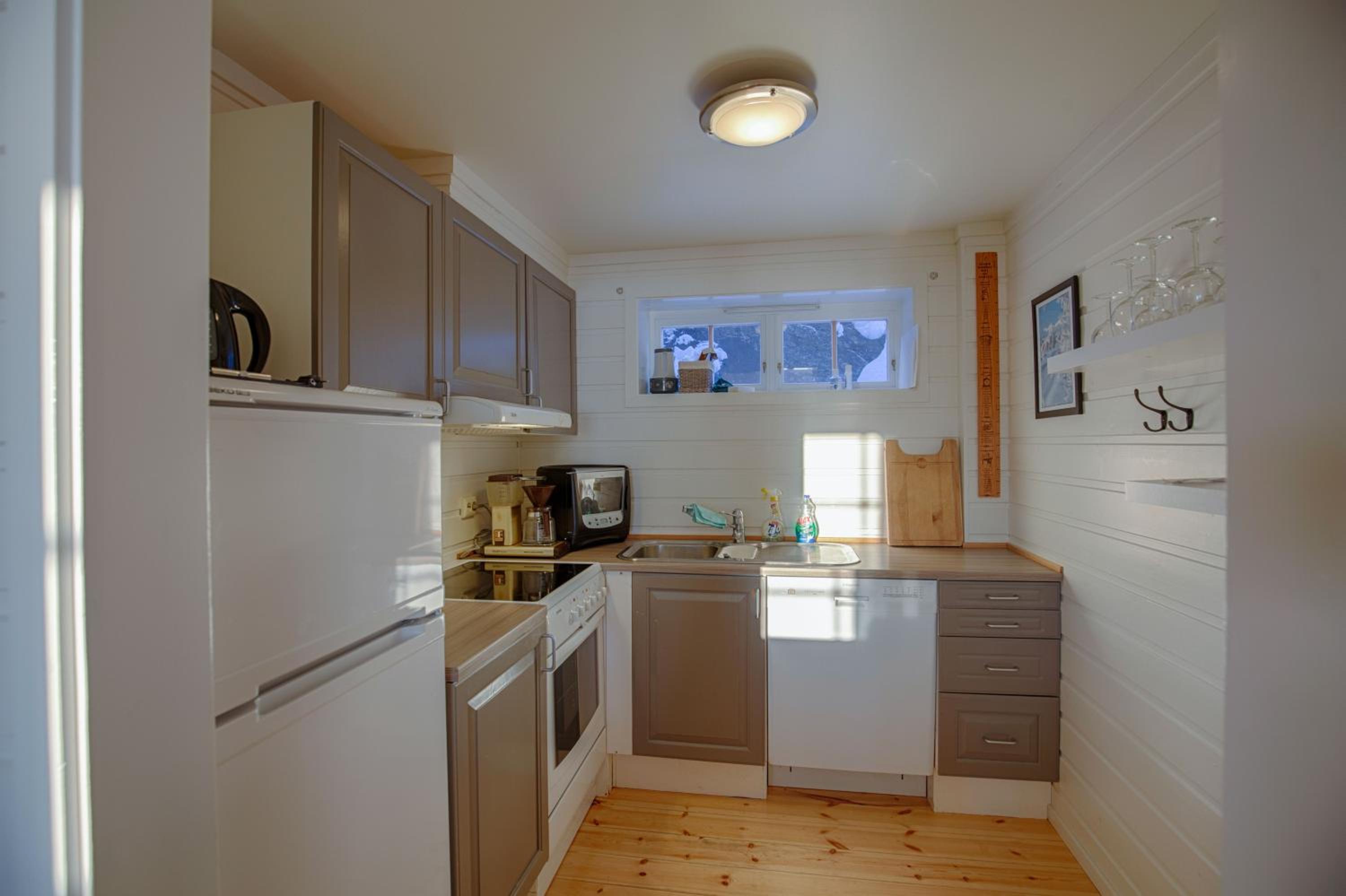 Steps From The Slopes With Stunning Views!