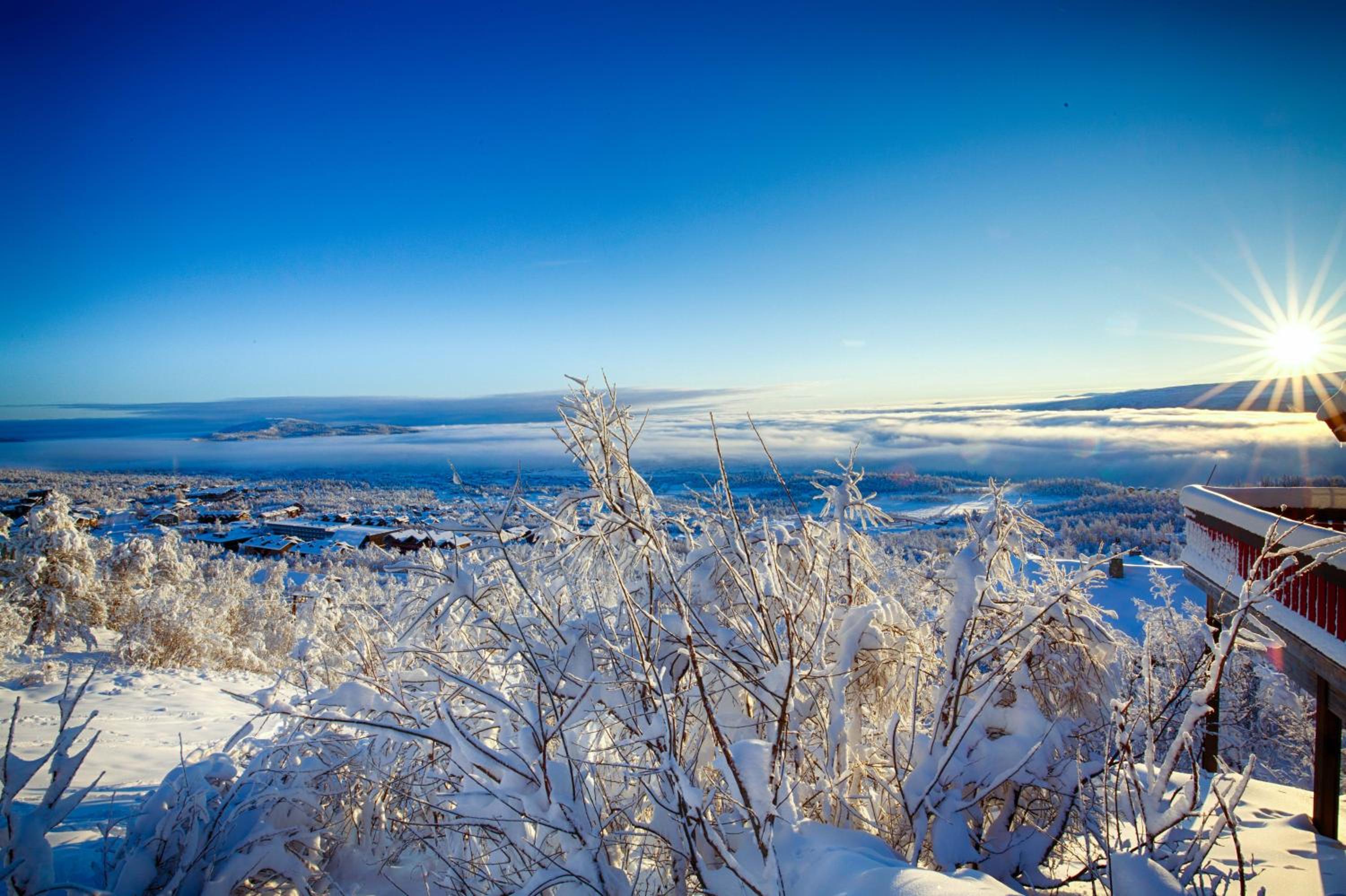 Steps From The Slopes With Stunning Views!