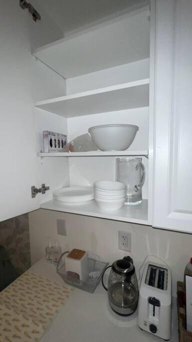 Cozy 2 Bedrooms Townhome in Oshawa