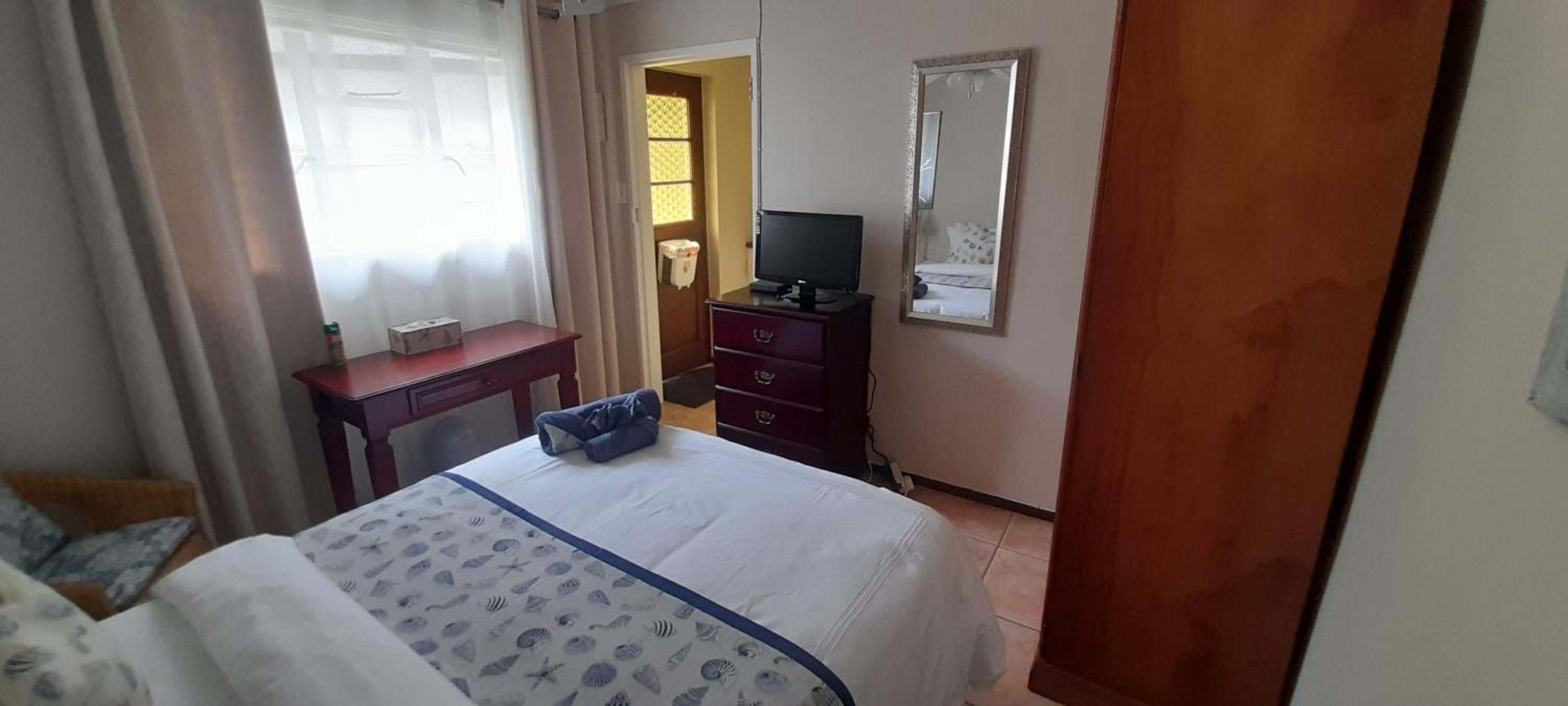 Easy Five Guest House