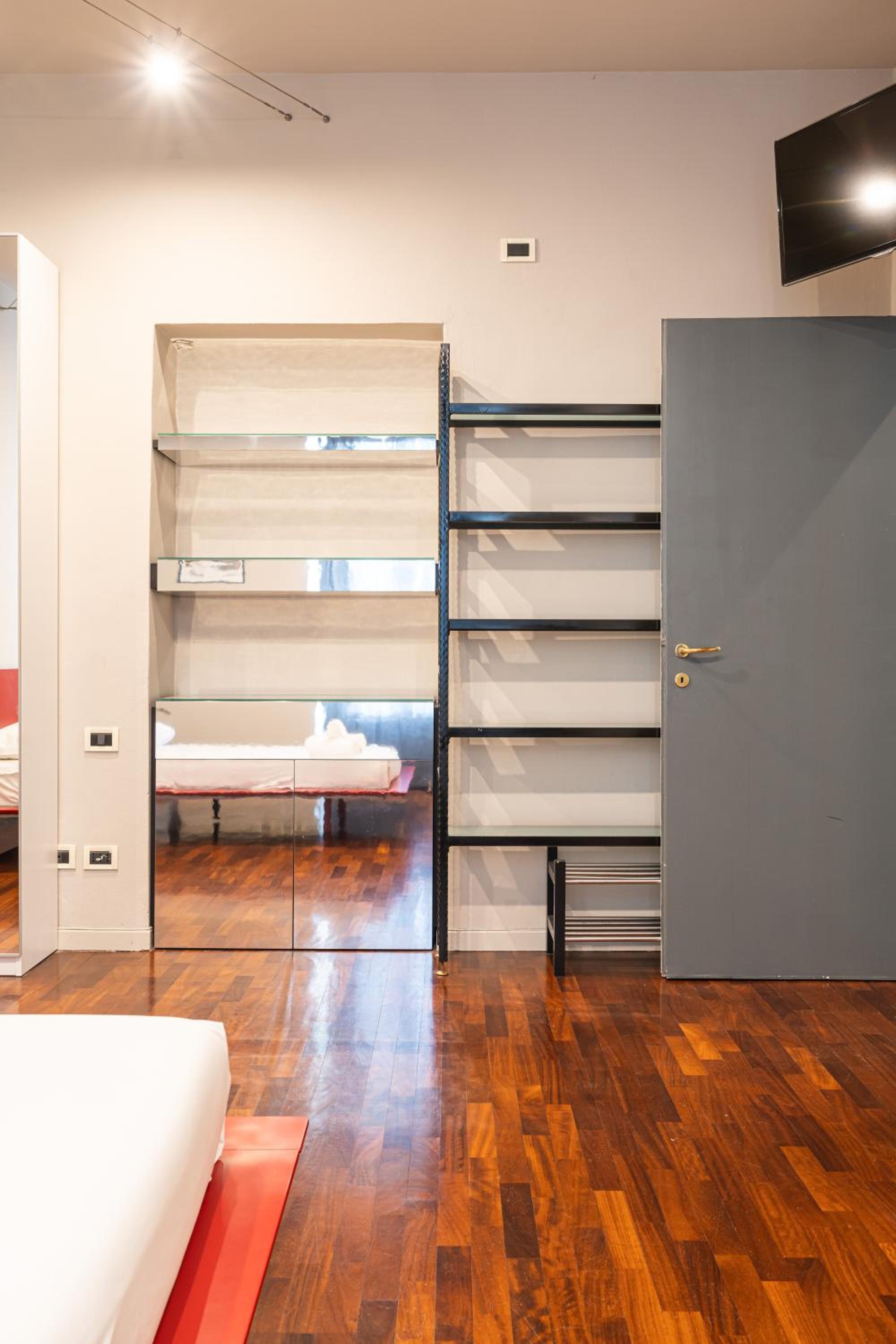 Spacious onebedroom Navigli - Mirable PM