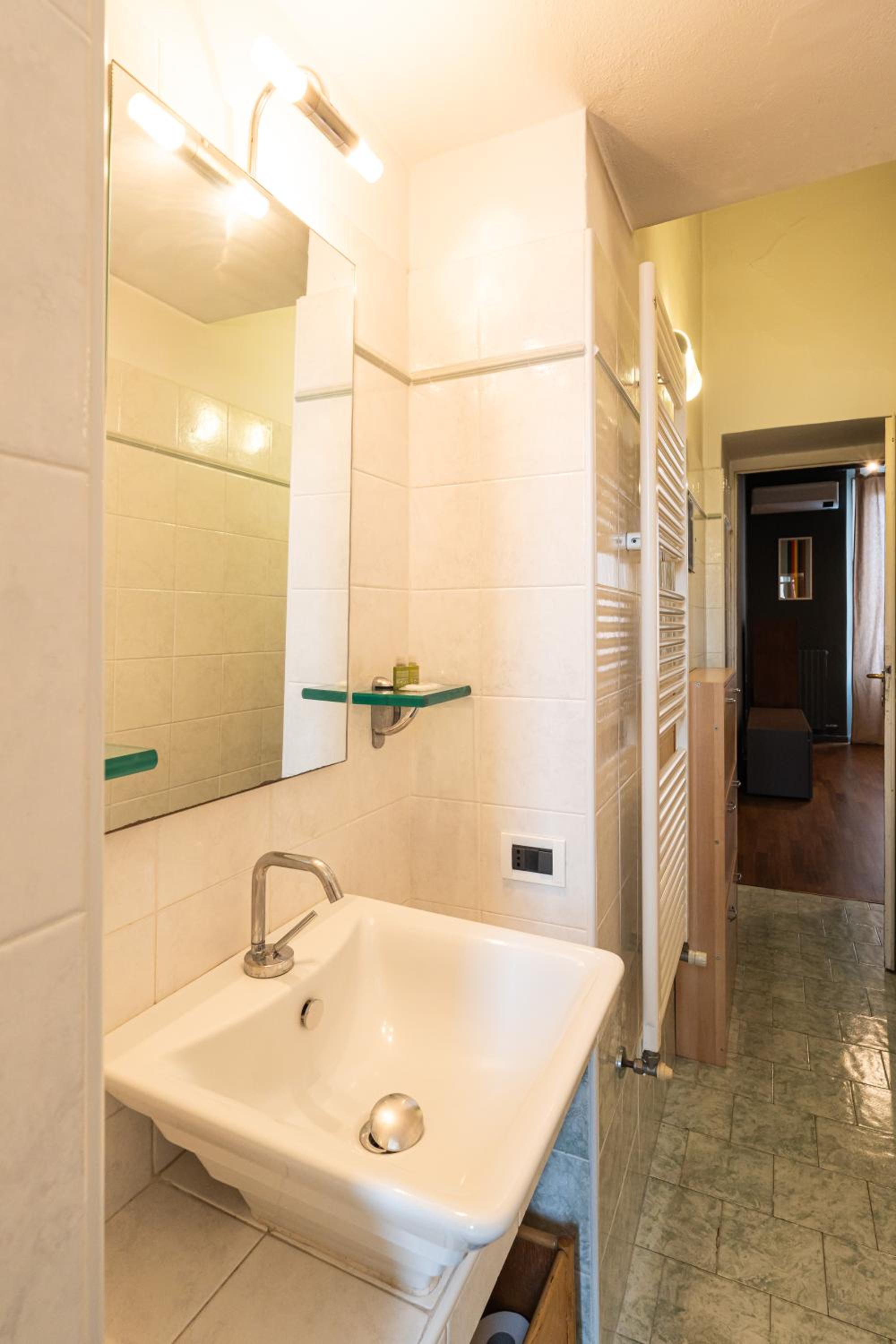 Spacious onebedroom Navigli - Mirable PM