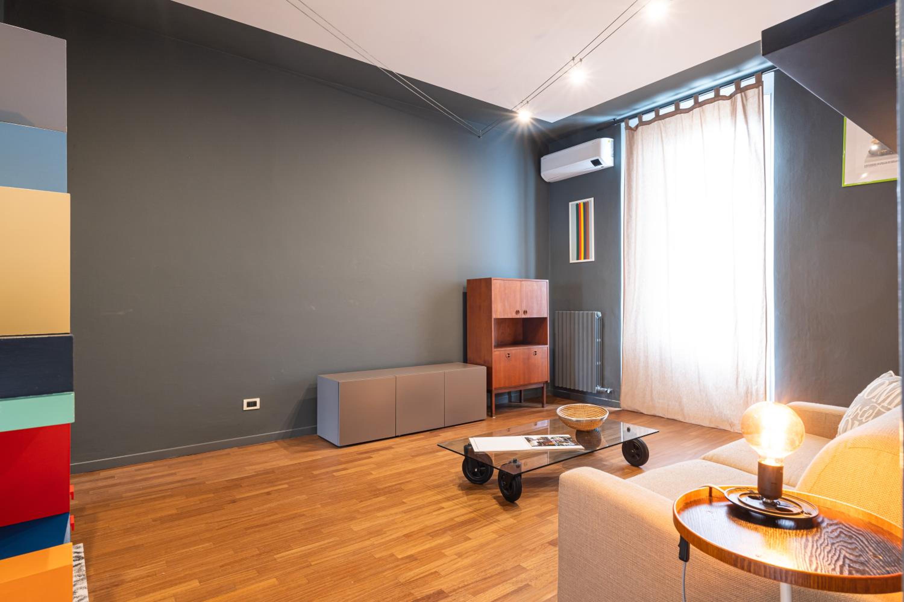 Spacious onebedroom Navigli - Mirable PM