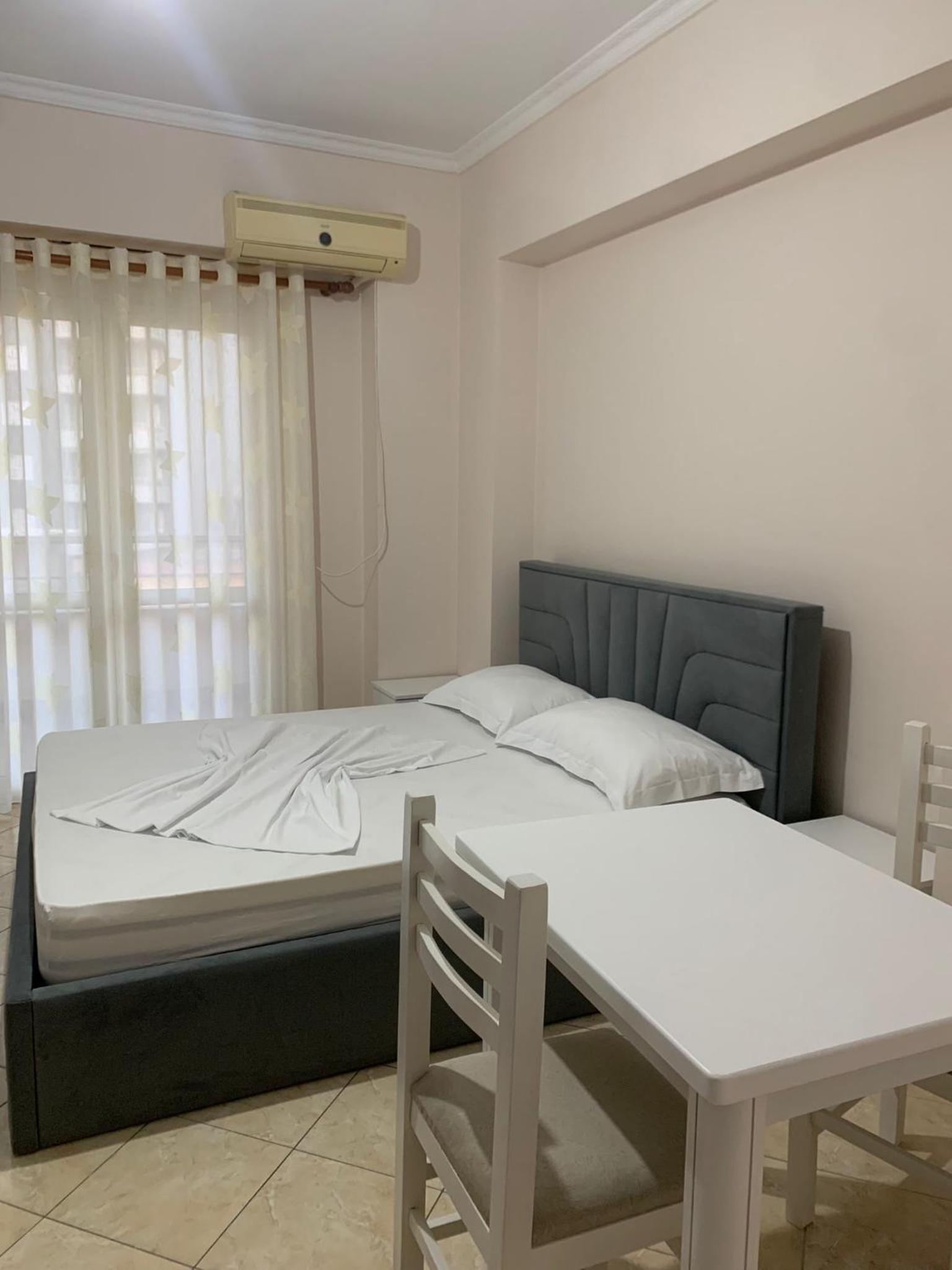 Enzo Apartments