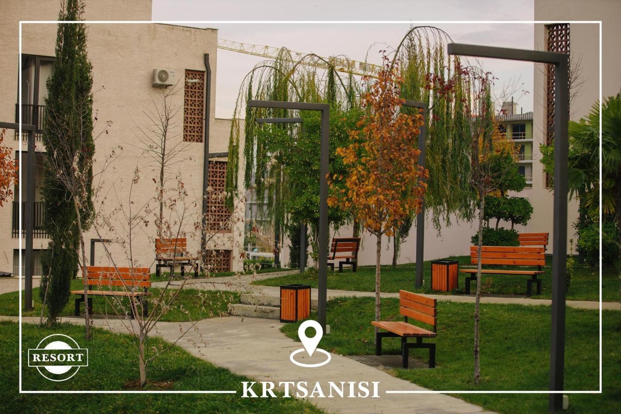 Krtsanisi Apartment With Pool