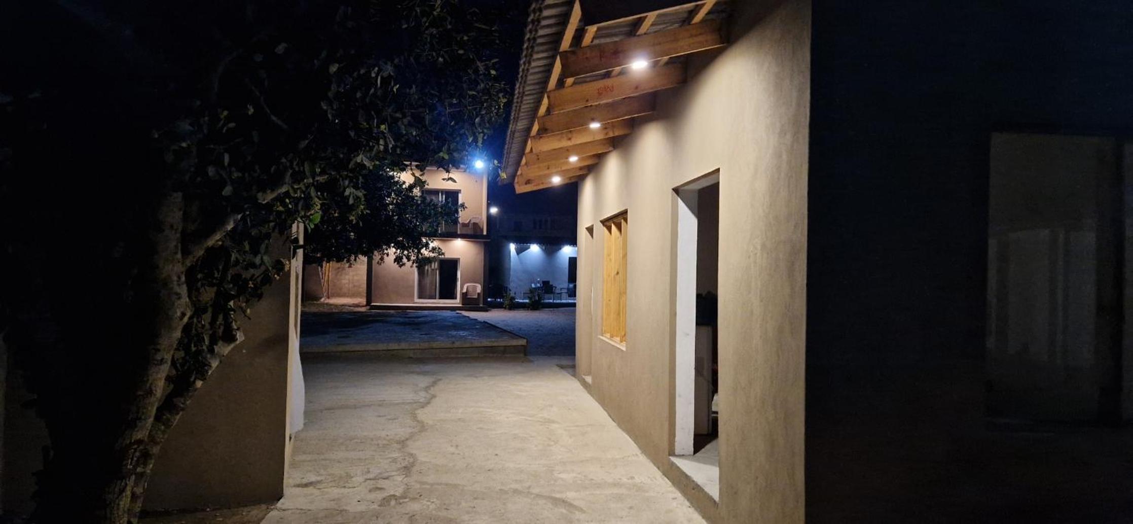 Photo 13