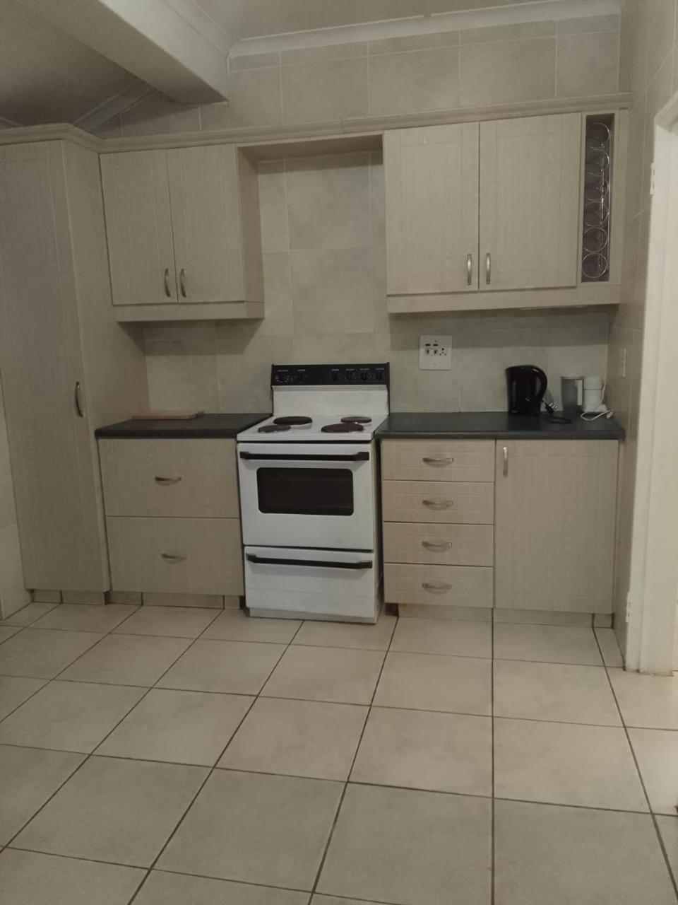 Mlawu Guest House
