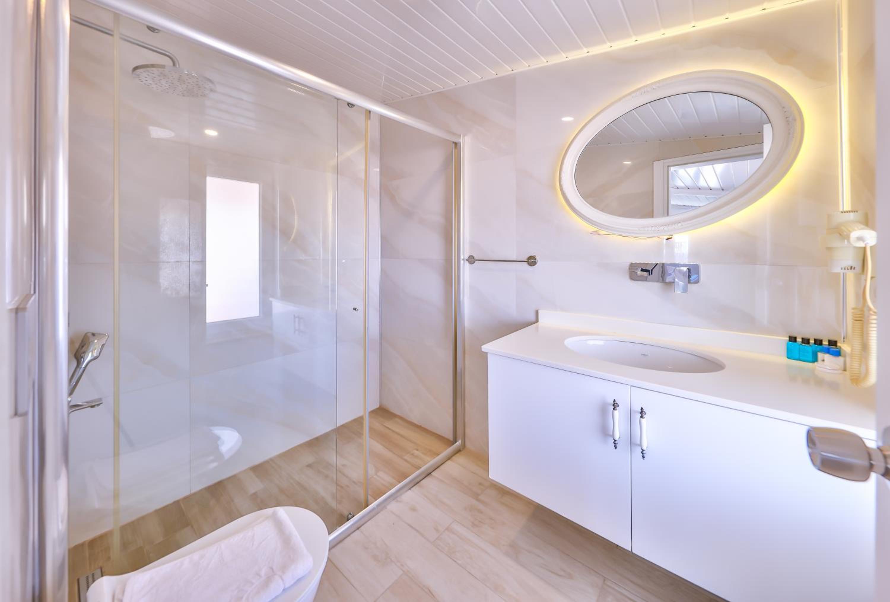 Mina Apart Hotel - Image 24