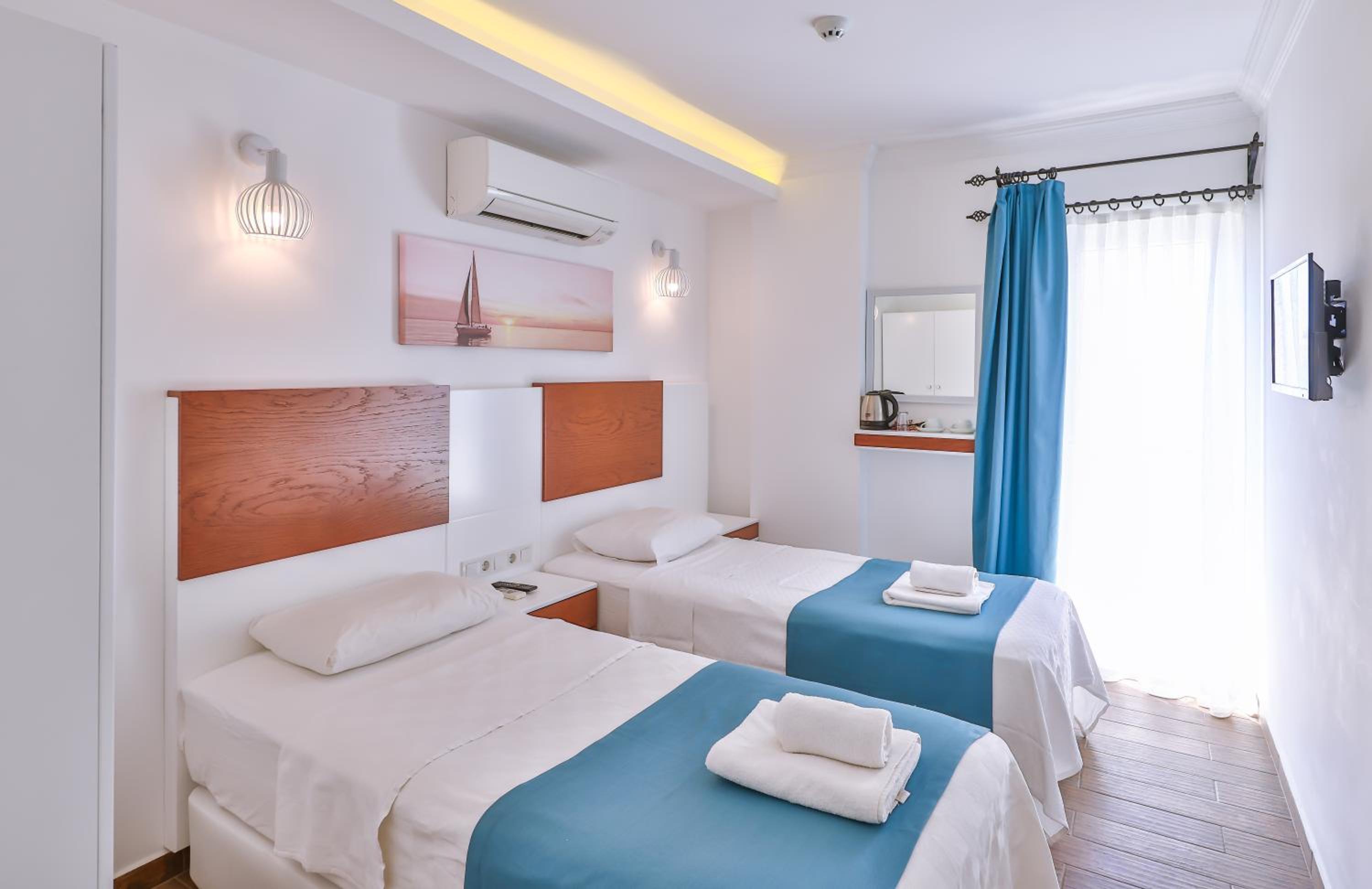 Mina Apart Hotel - Image 20