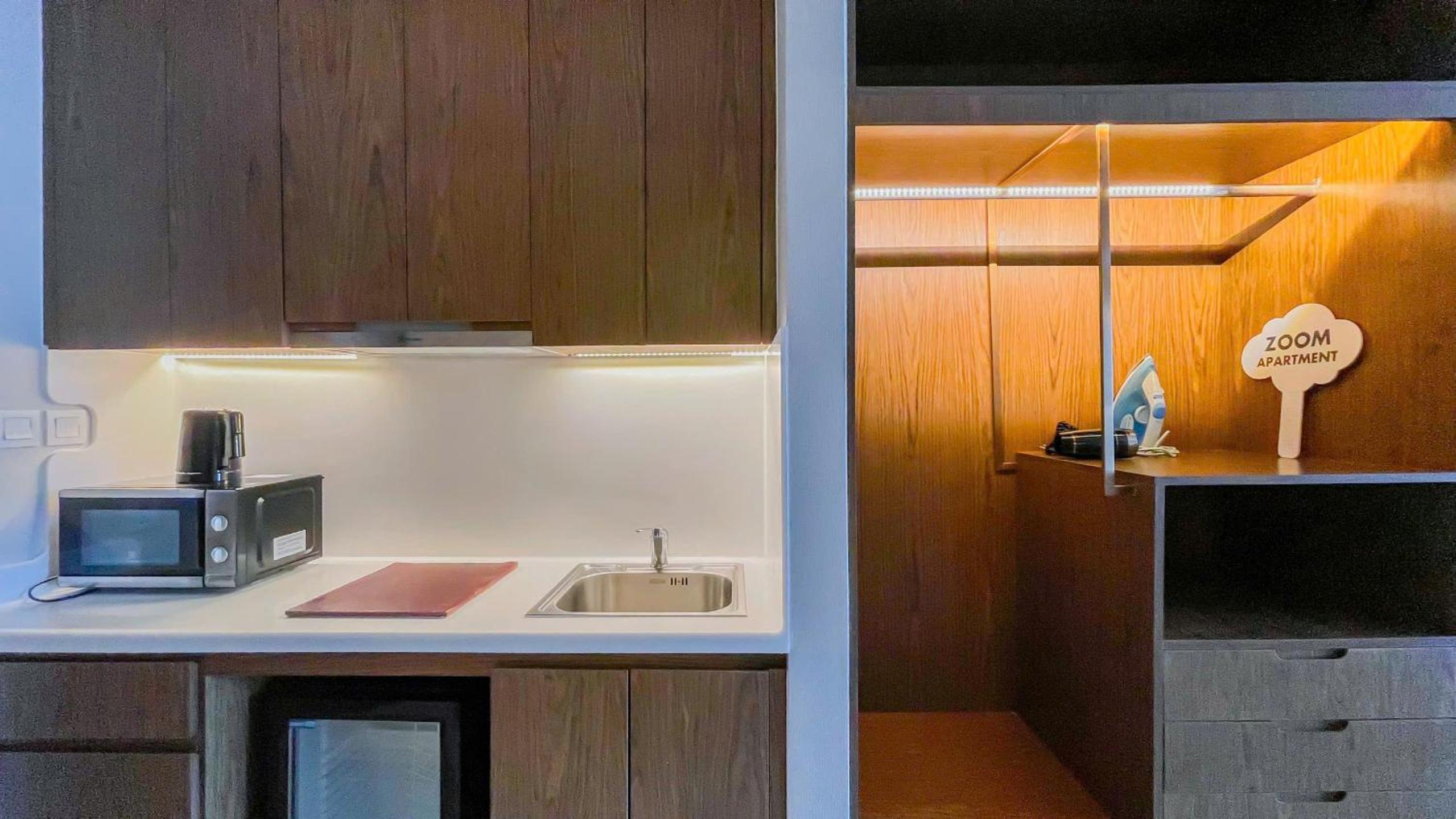Cozy Panorama Apartment In Front of the City Center Beach