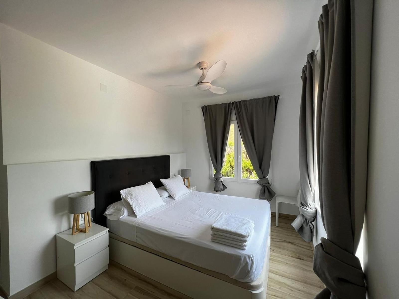 Acogedora casa con piscina
