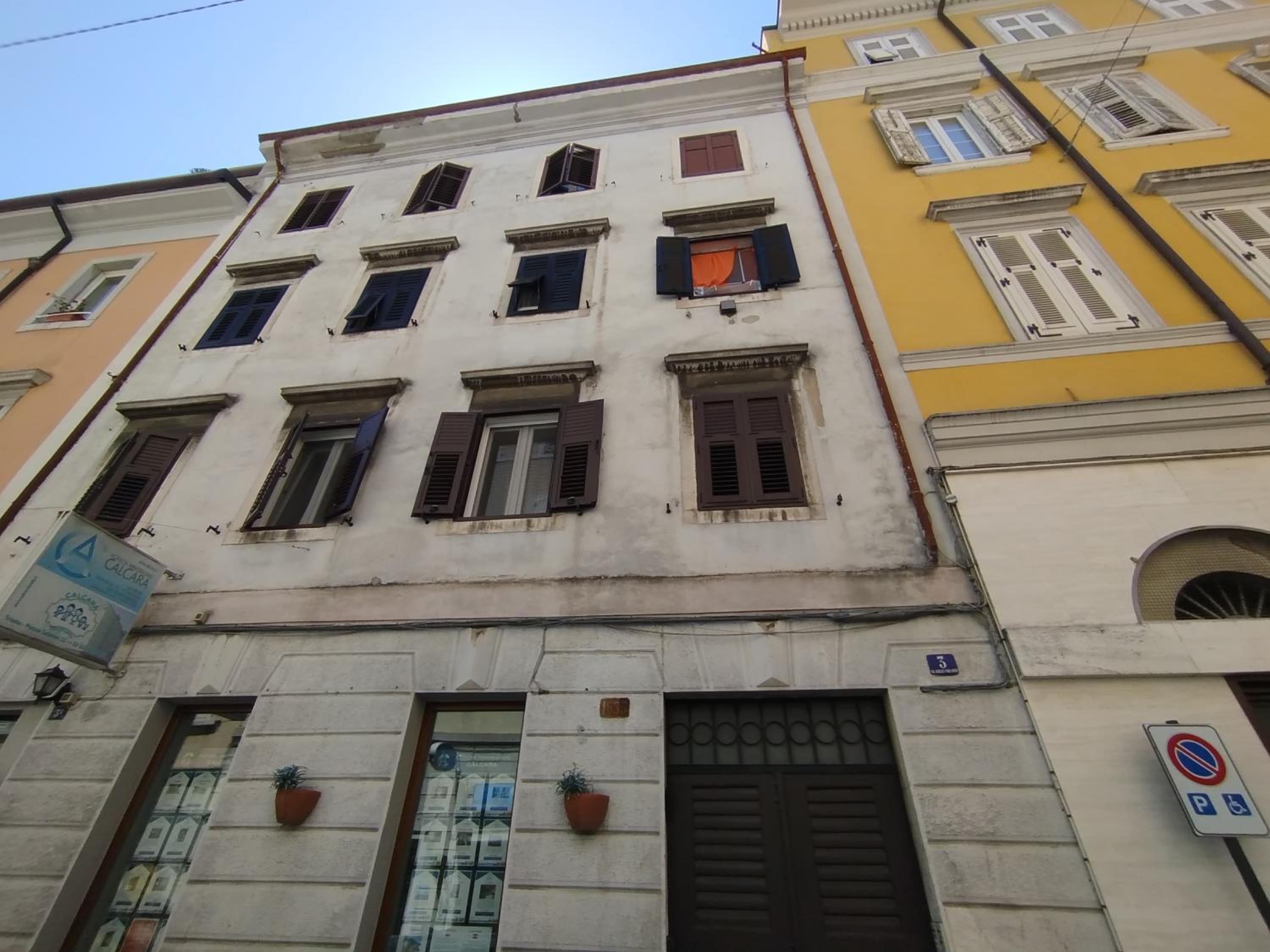 Appartamento storico in Viale