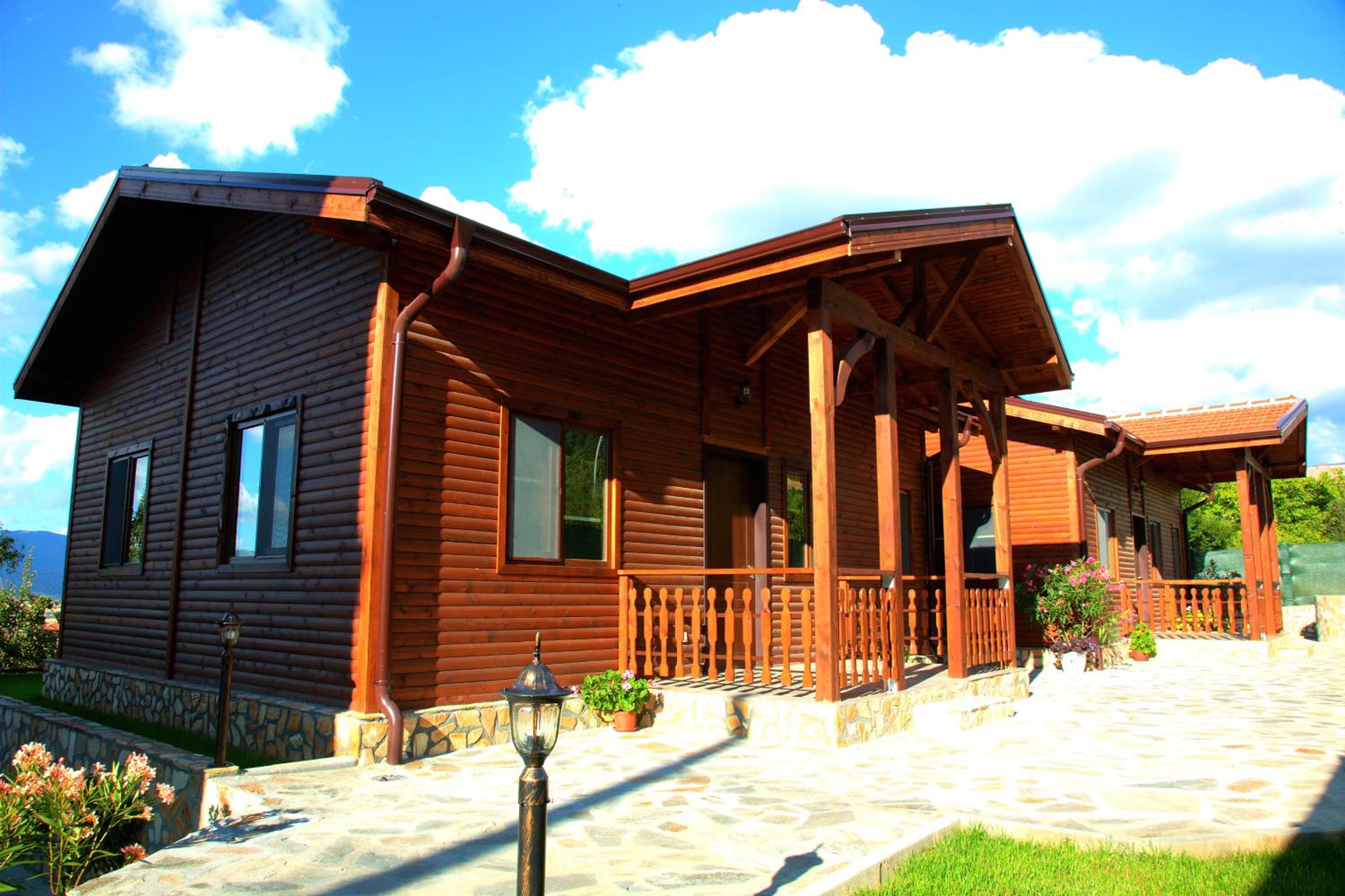 Andreevite Houses