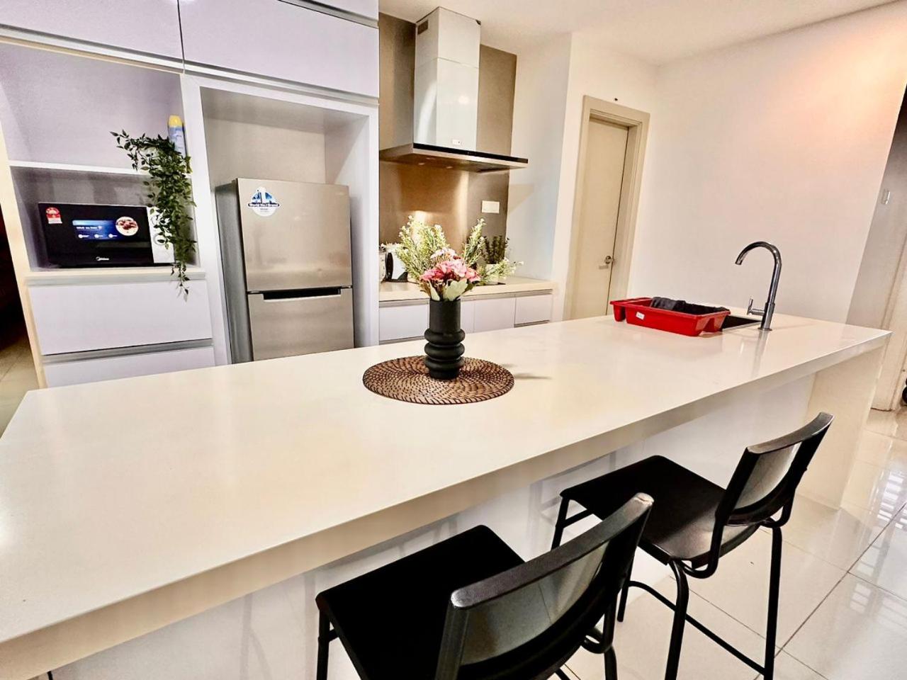 Mosaic Residence Mid Valley South Key BY R9 Homestay