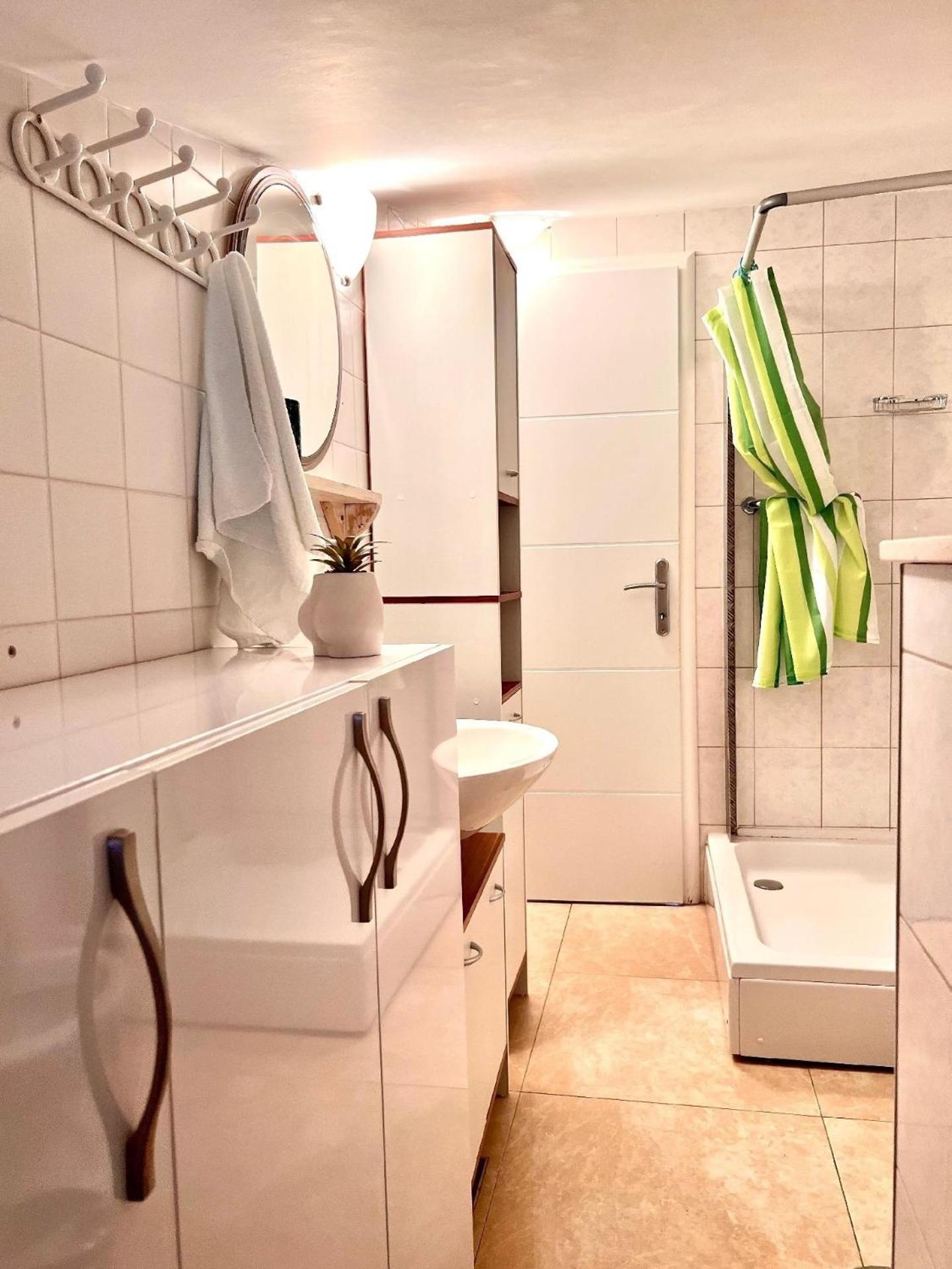 Ferienwohnung Mit Balkon Und Herrlichem Meerblick