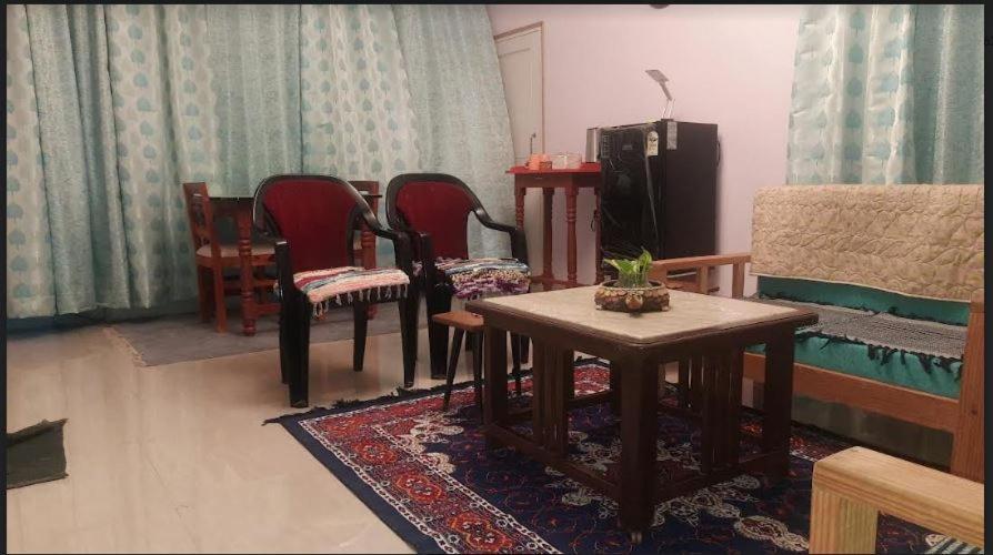 Uttarayana Home Stay