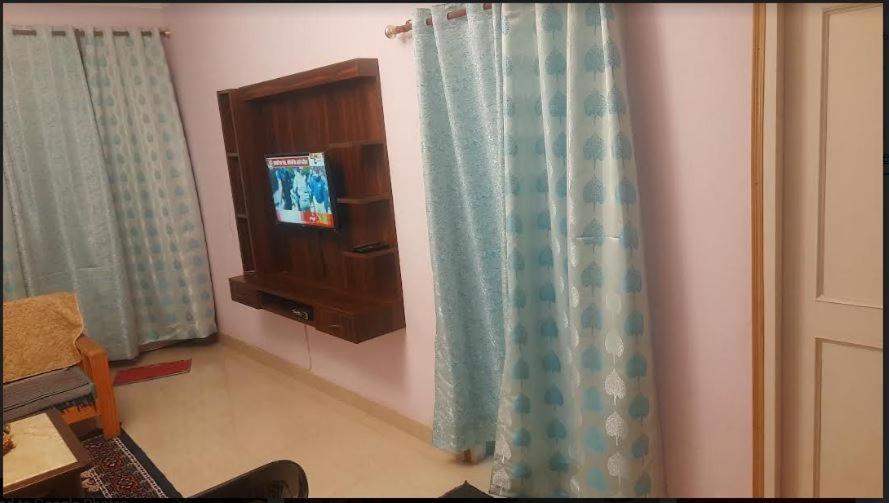 Uttarayana Home Stay