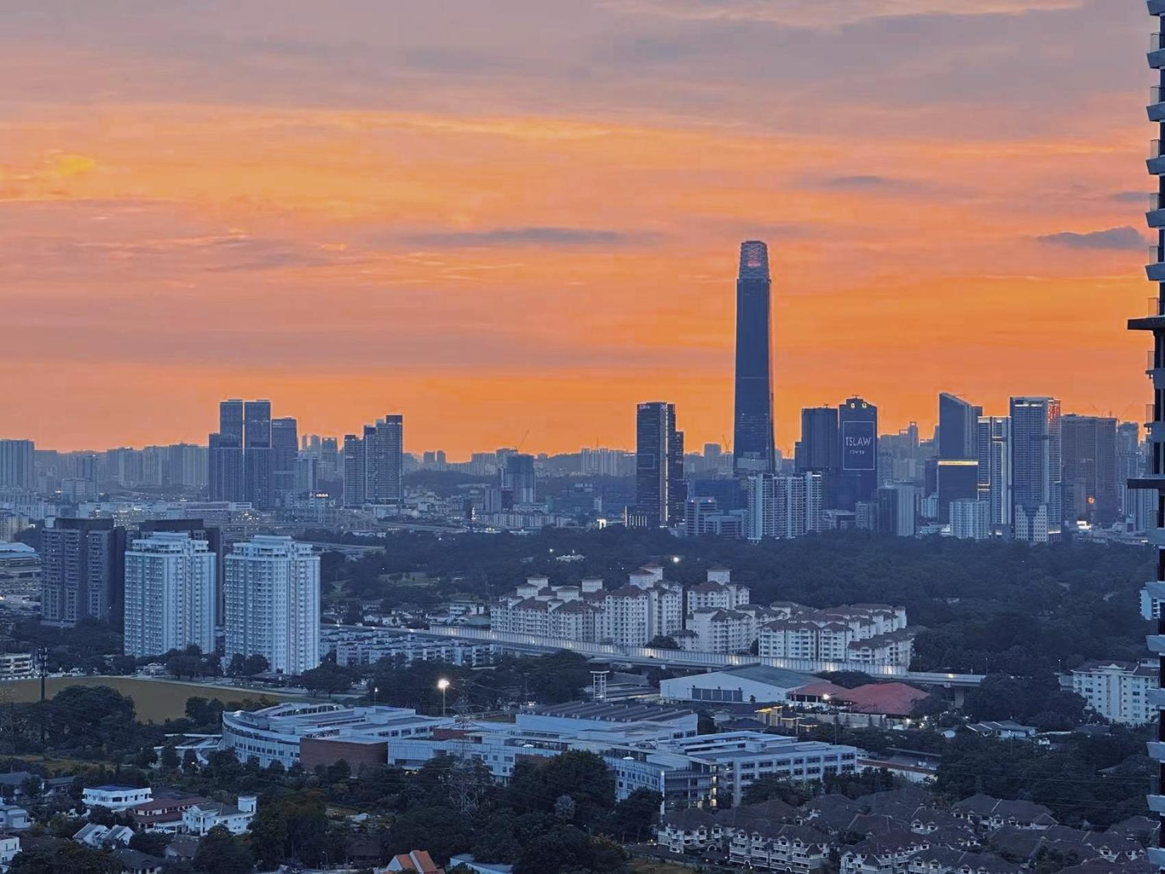 Astoria Ampang x Near KLCC TRX BigRoom 12pax