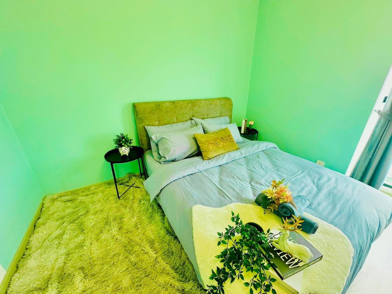 Mosaic Residence Mid Valley South Key BY R9 Homestay