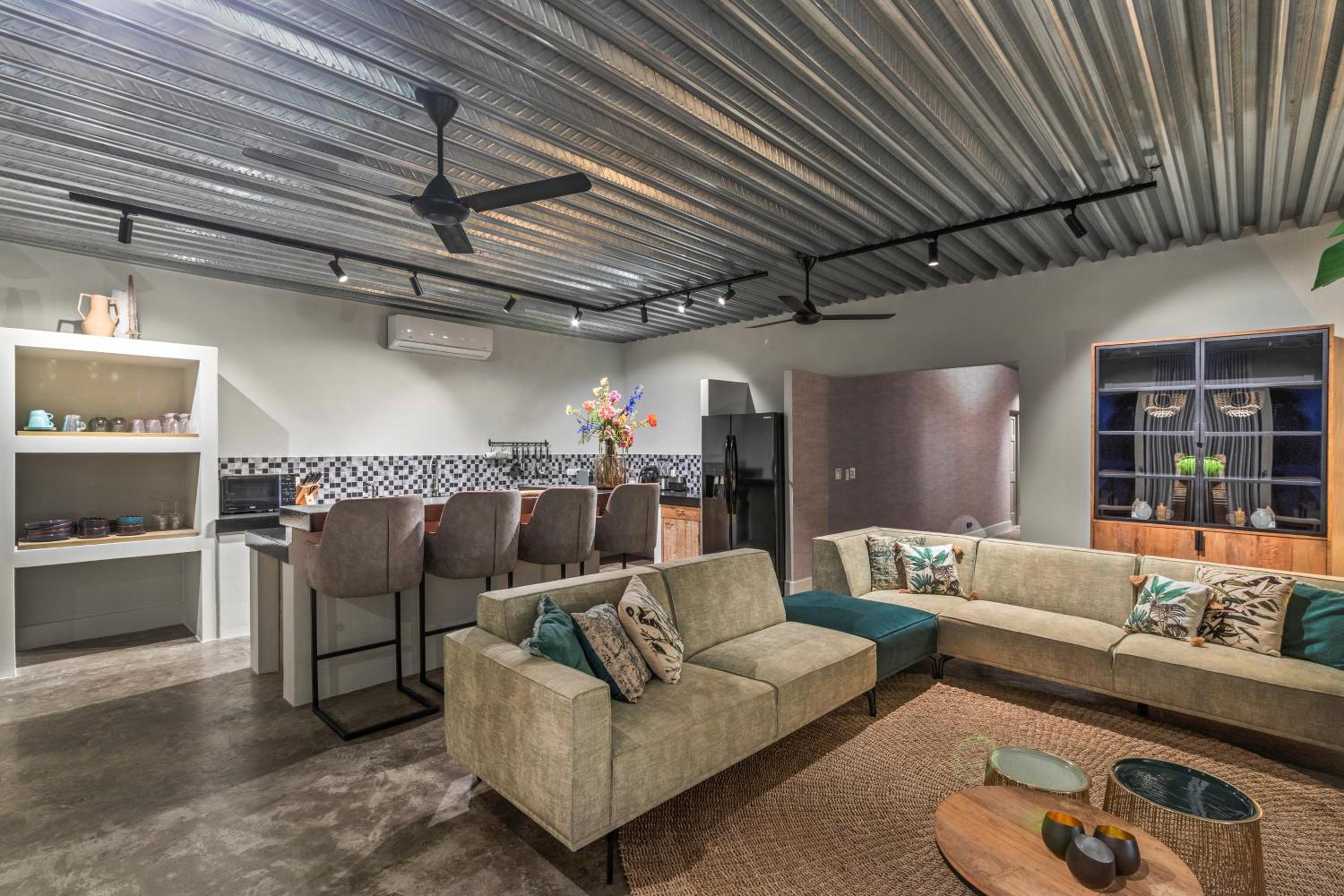 Appartement Pietermaai met privé zwembad