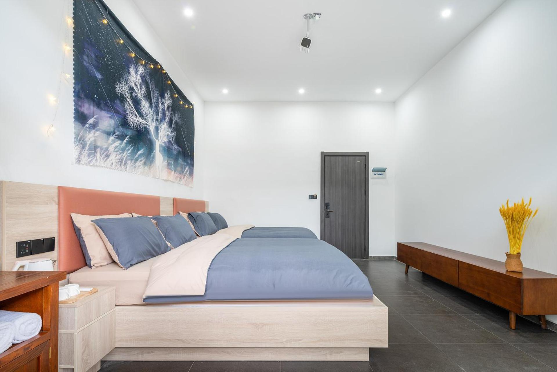 Baiyun Airport punguin international hotel &free airport shuttle 企鹅电竞机场酒店