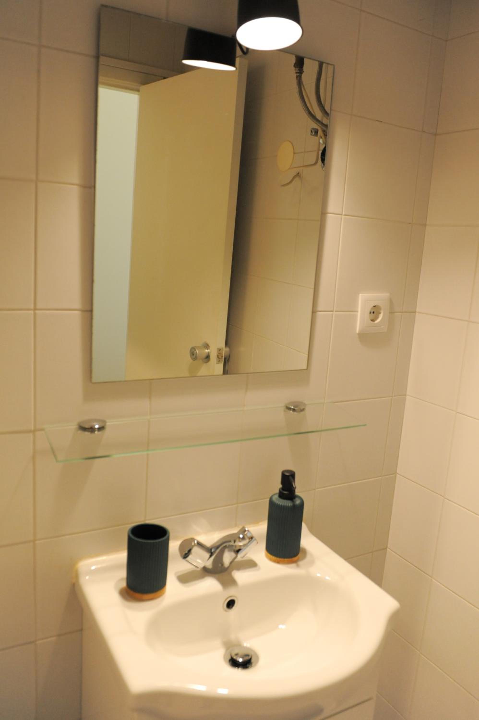 Photo 25