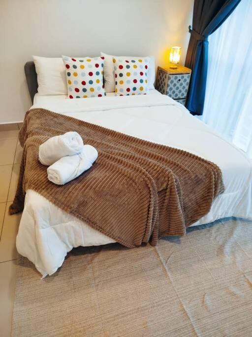 CozyHaven Minimalist QueenStudio Free Private Parking Netflix
