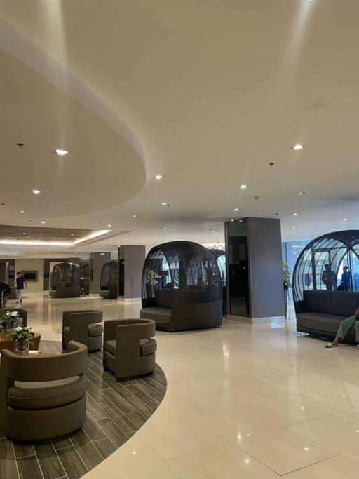 Shore 1 Residences - Good for 6 guests I Walk to Mall of Asia view 5