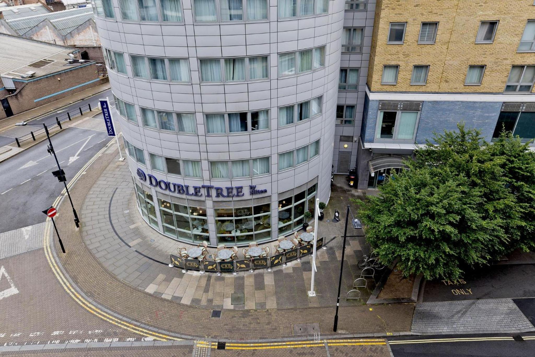 Chelsea Studio Modern Style & Perfect Location view 2