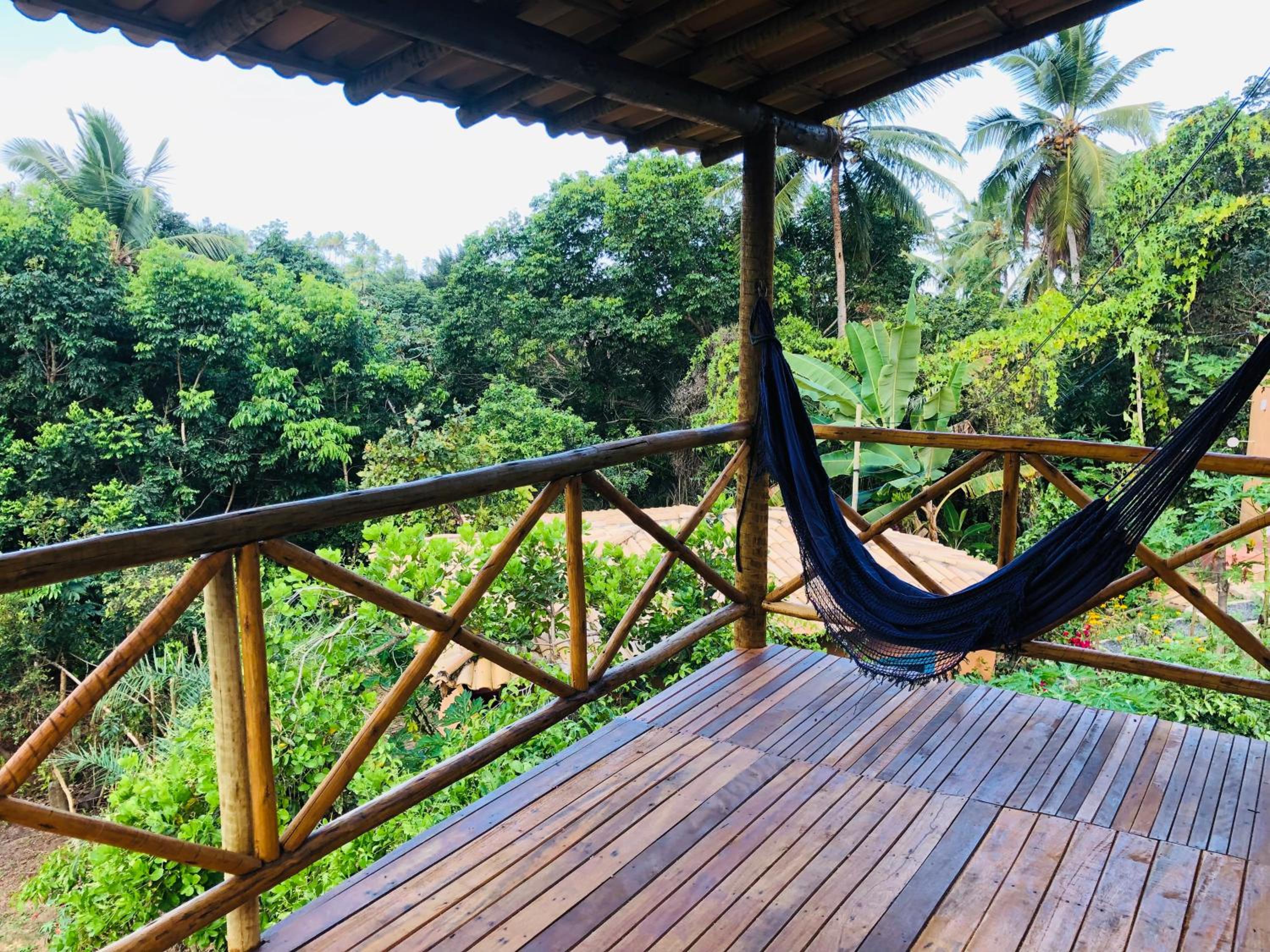 Casa da mata- Vista linda pra mata e jardim privativo