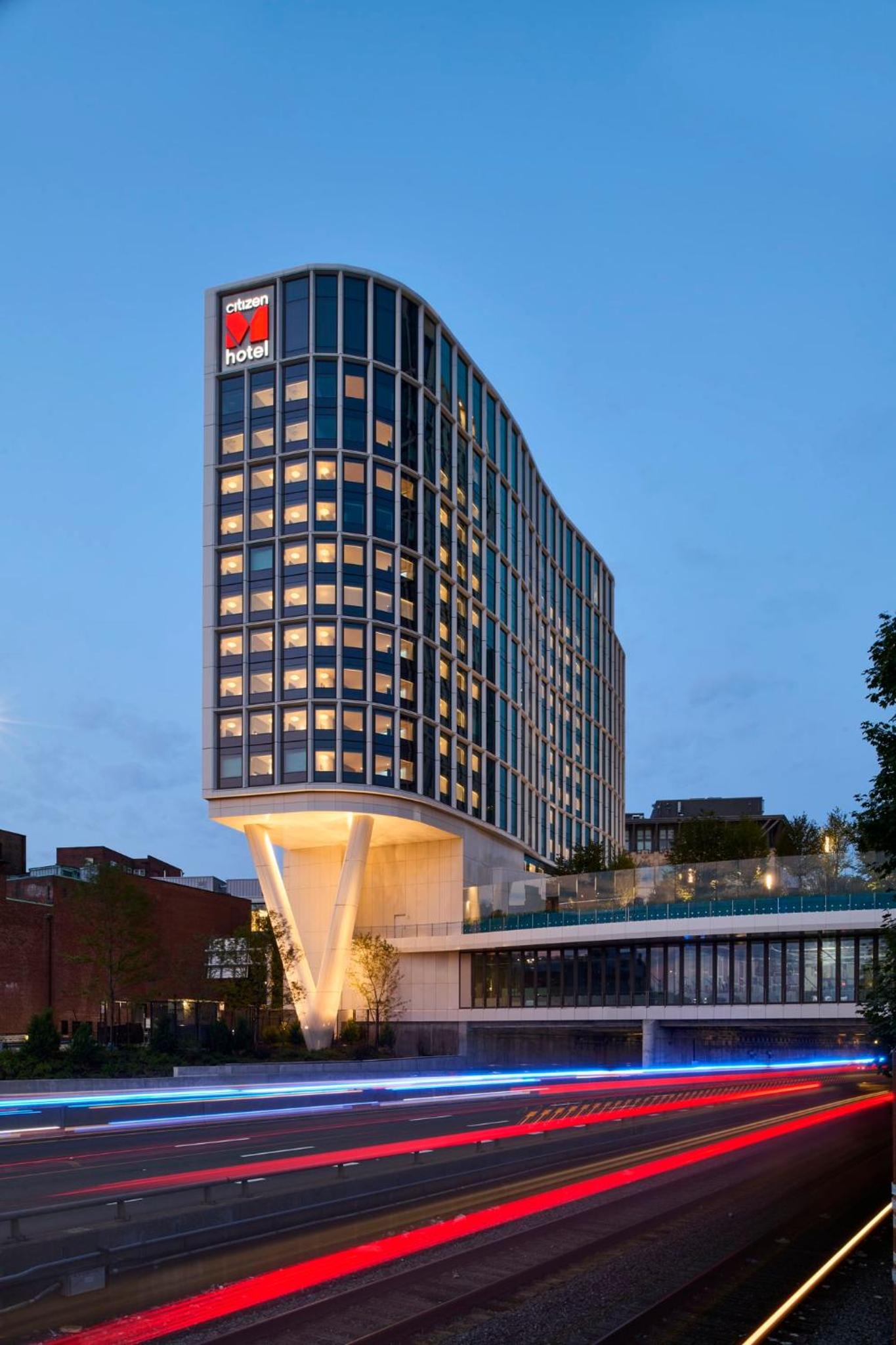 Hotel citizenM Boston Back Bay - Image 1