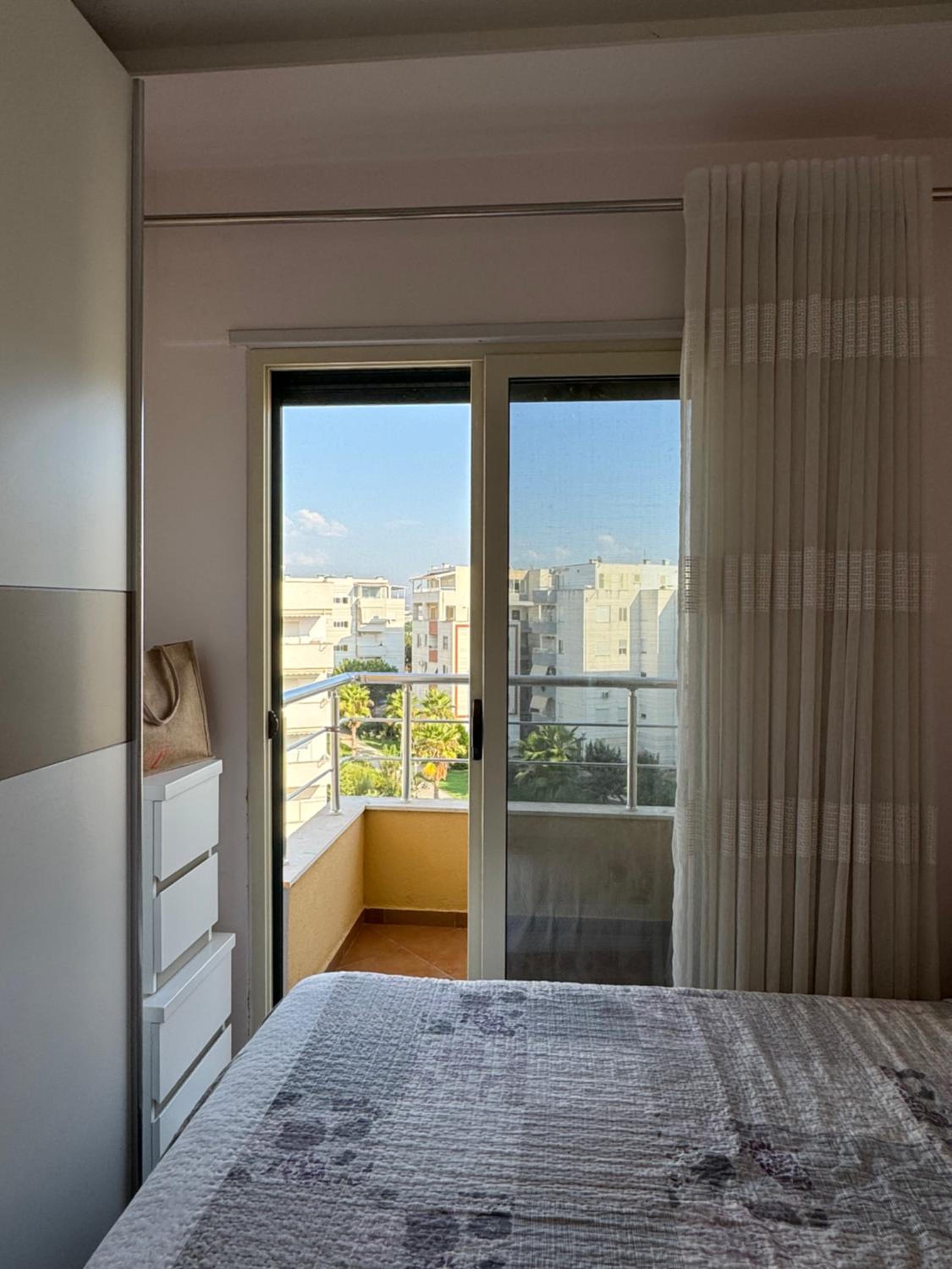 Sea View Deluxe Apartments Qerret Golem