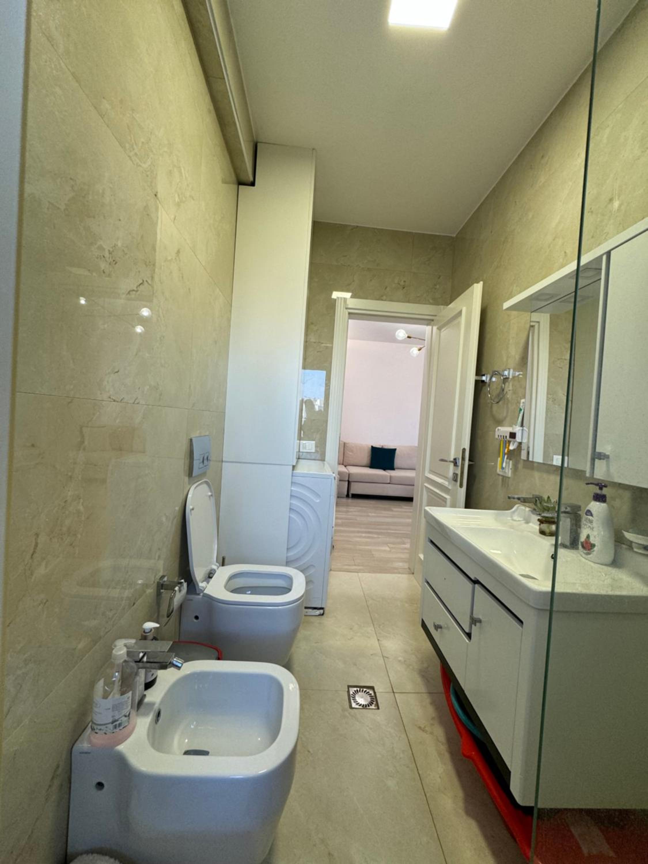 Sea View Deluxe Apartments Qerret Golem
