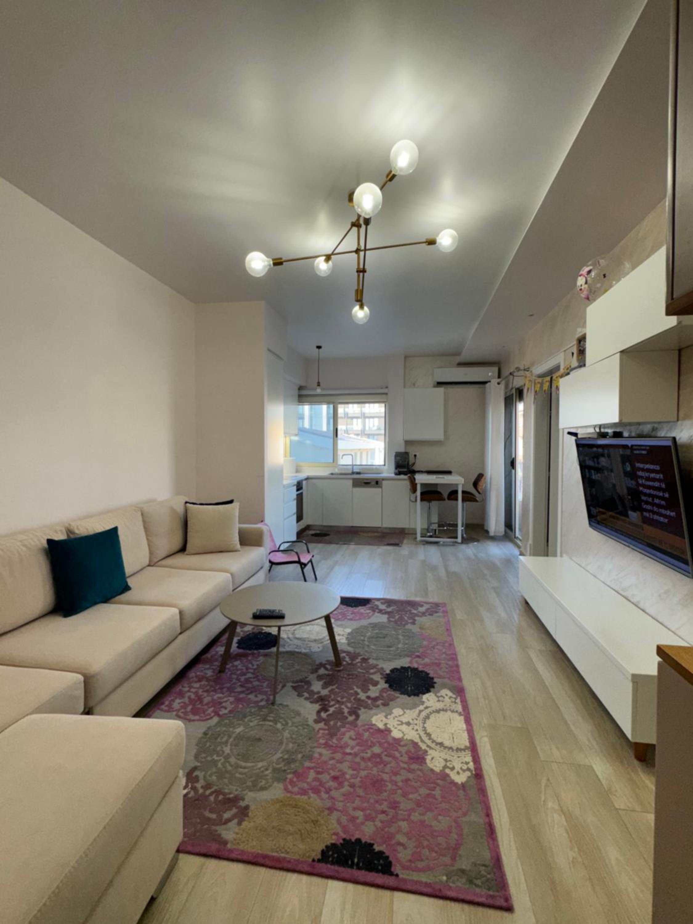 Sea View Deluxe Apartments Qerret Golem