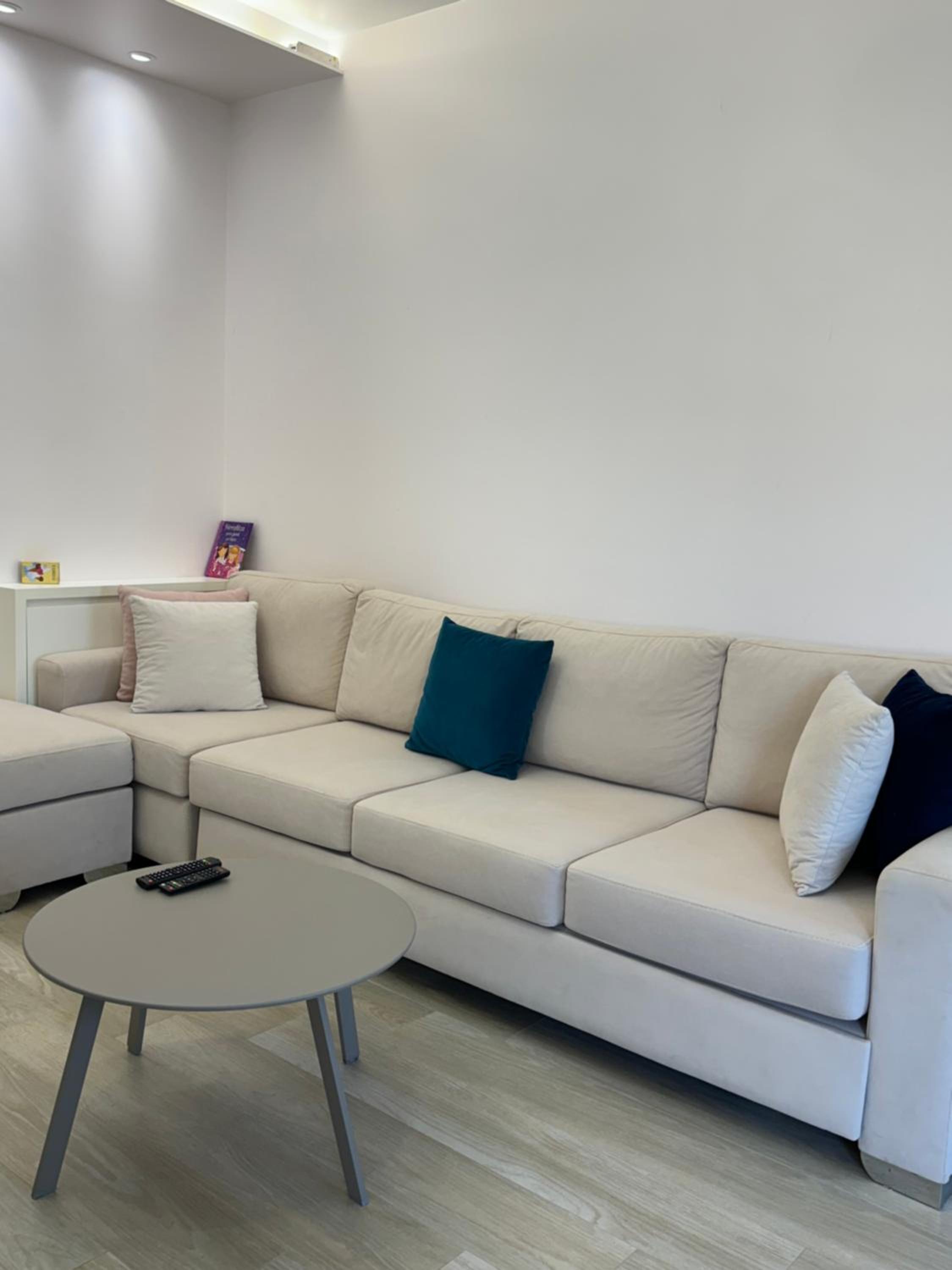 Sea View Deluxe Apartments Qerret Golem