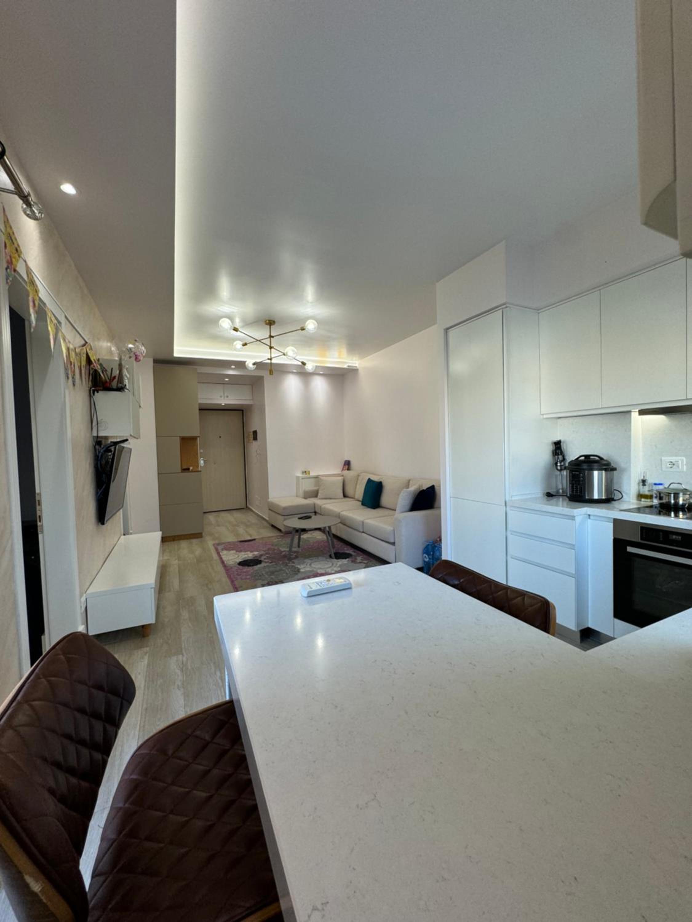 Sea View Deluxe Apartments Qerret Golem