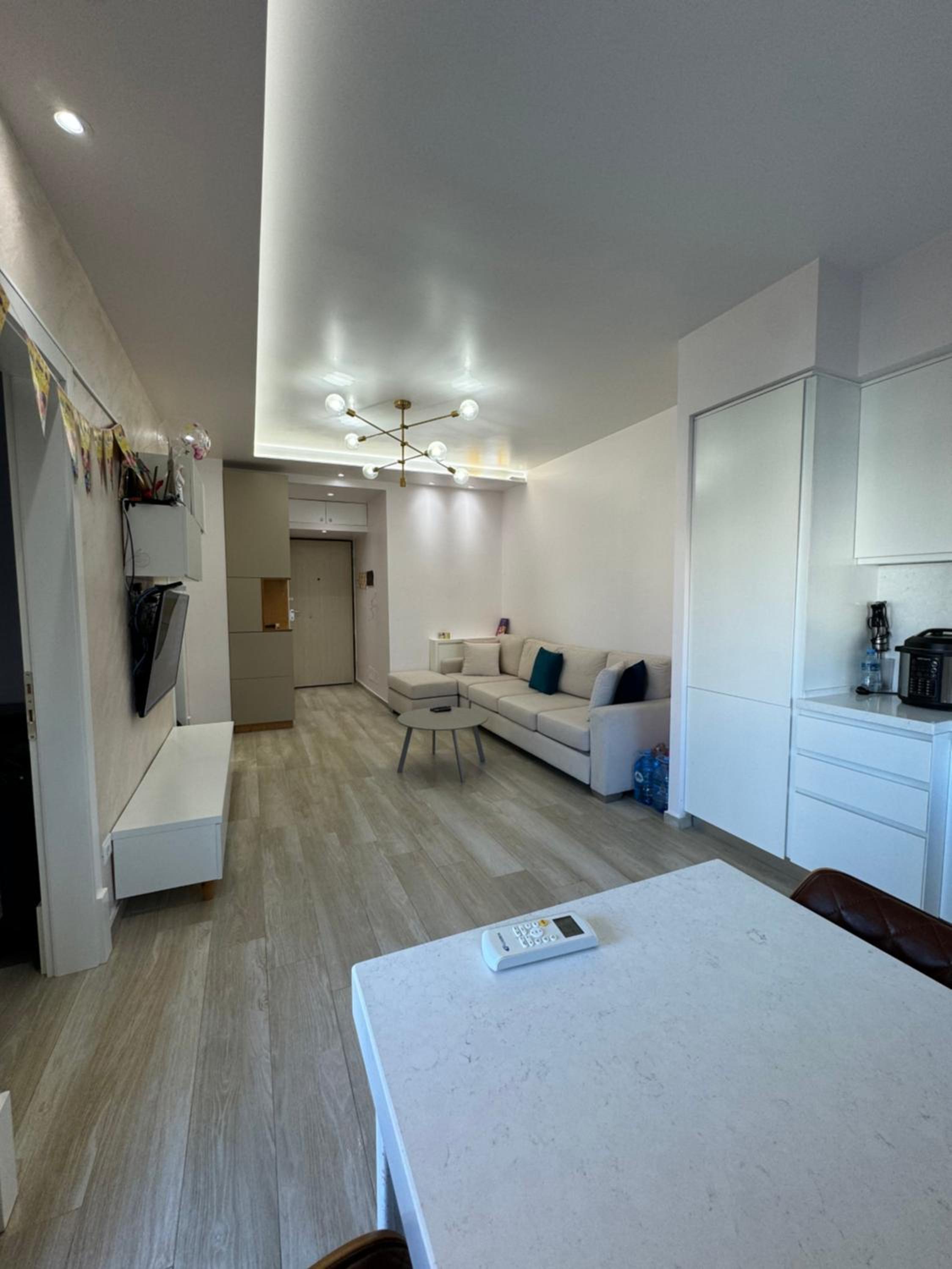 Sea View Deluxe Apartments Qerret Golem