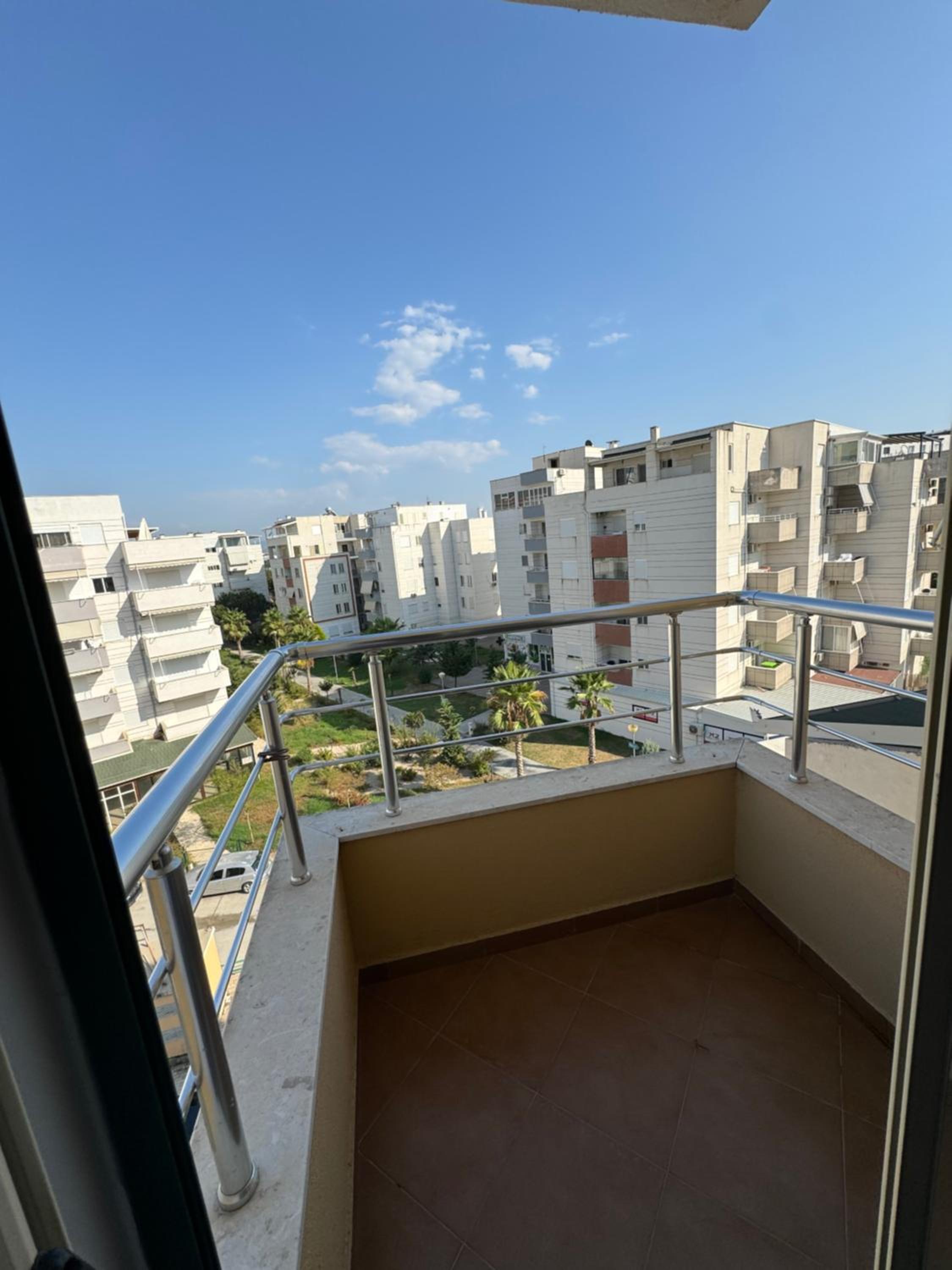 Sea View Deluxe Apartments Qerret Golem