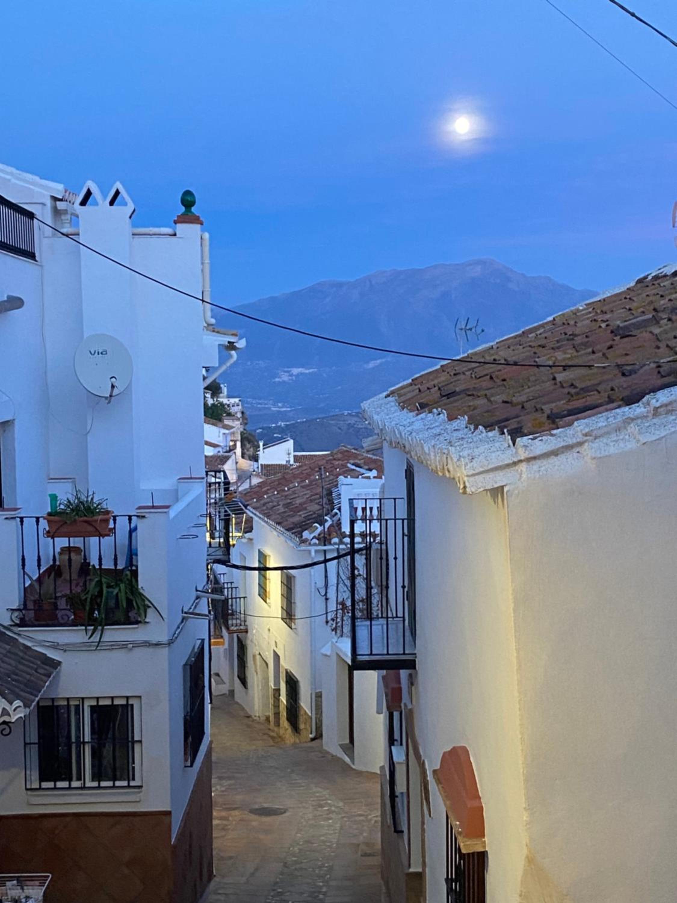 Casita de los Azulejos in Comares