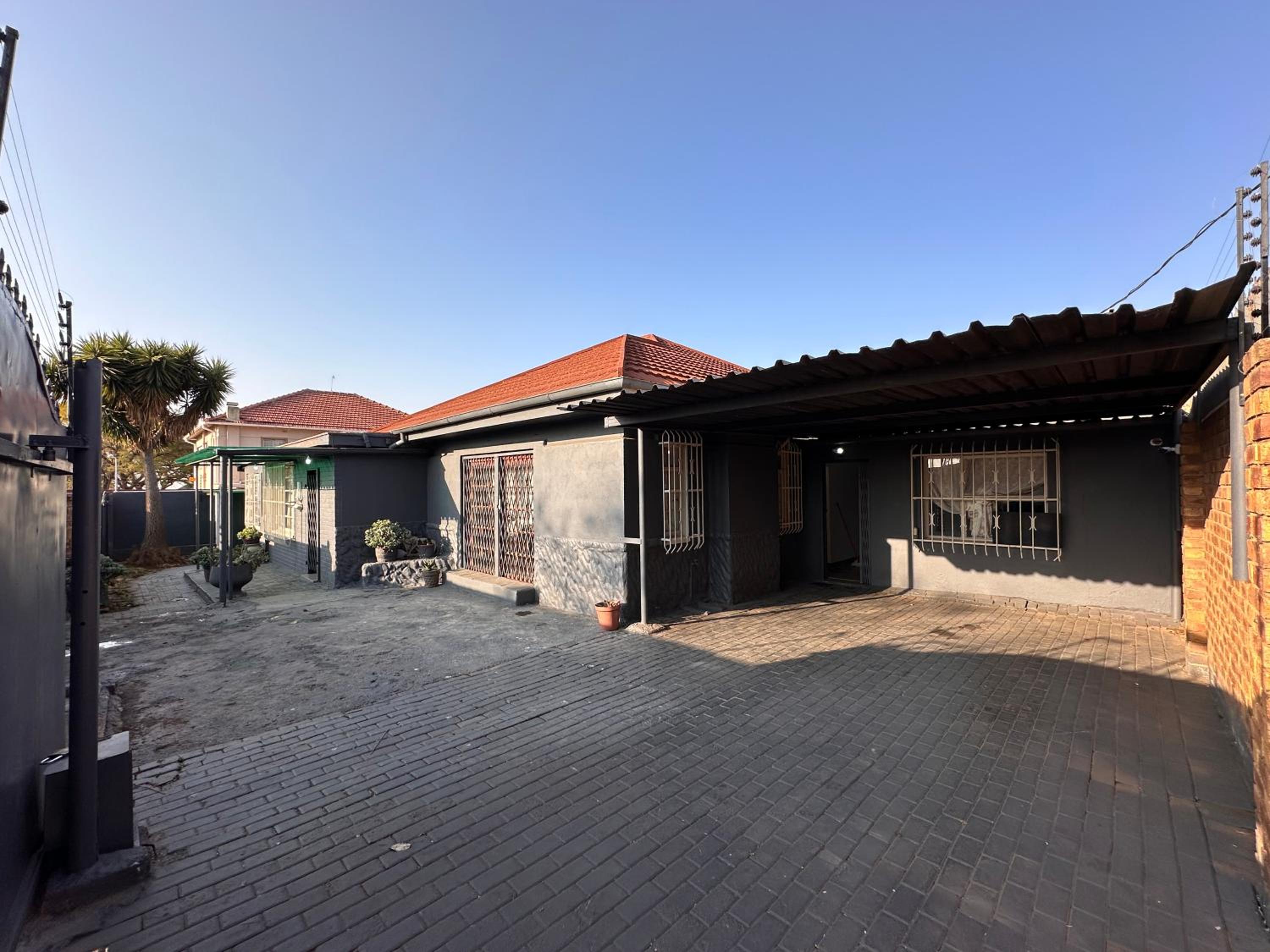 The Hills Leisure Holiday Home & Guesthouse
