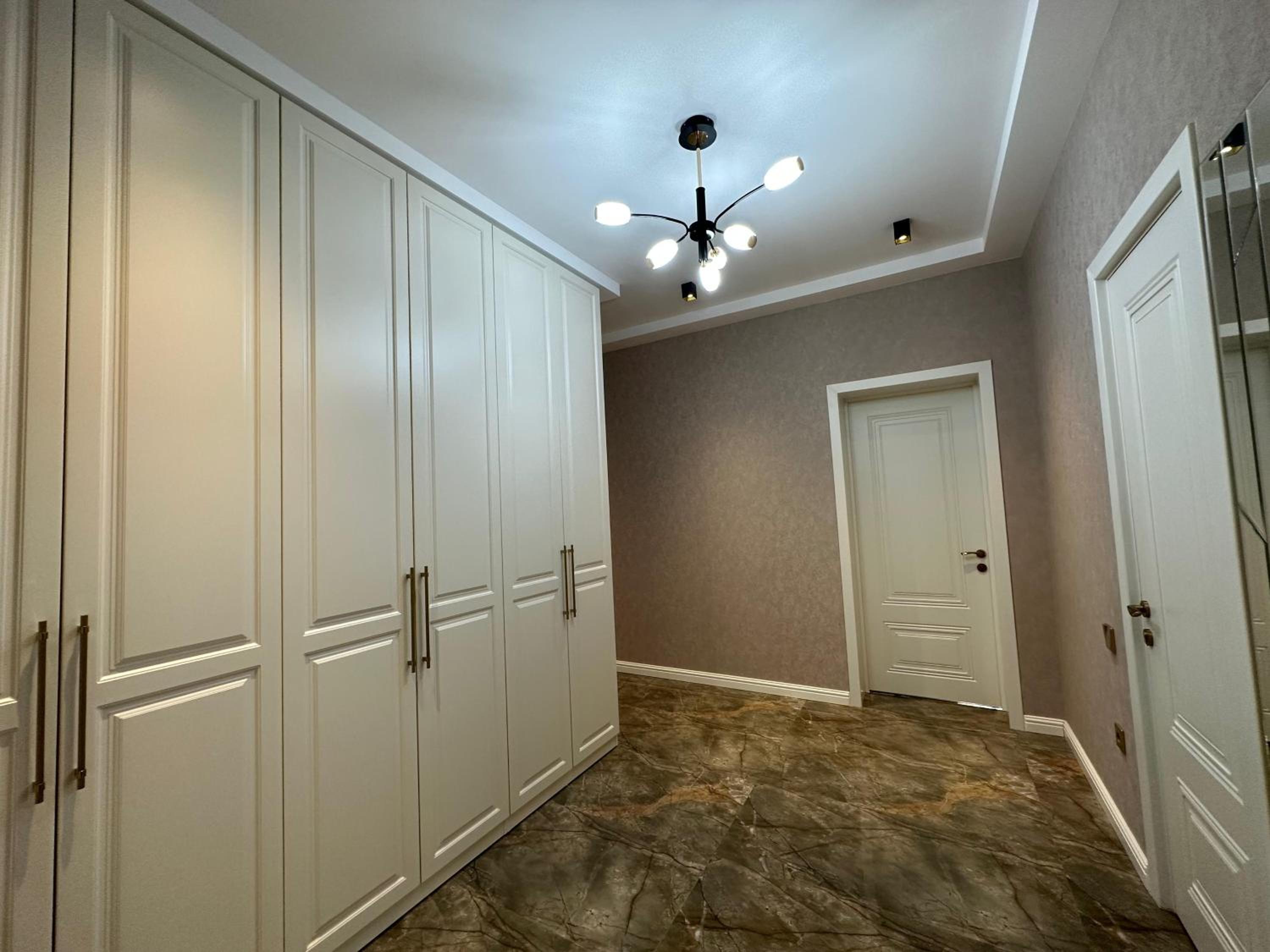 Khatai Lux Apartment