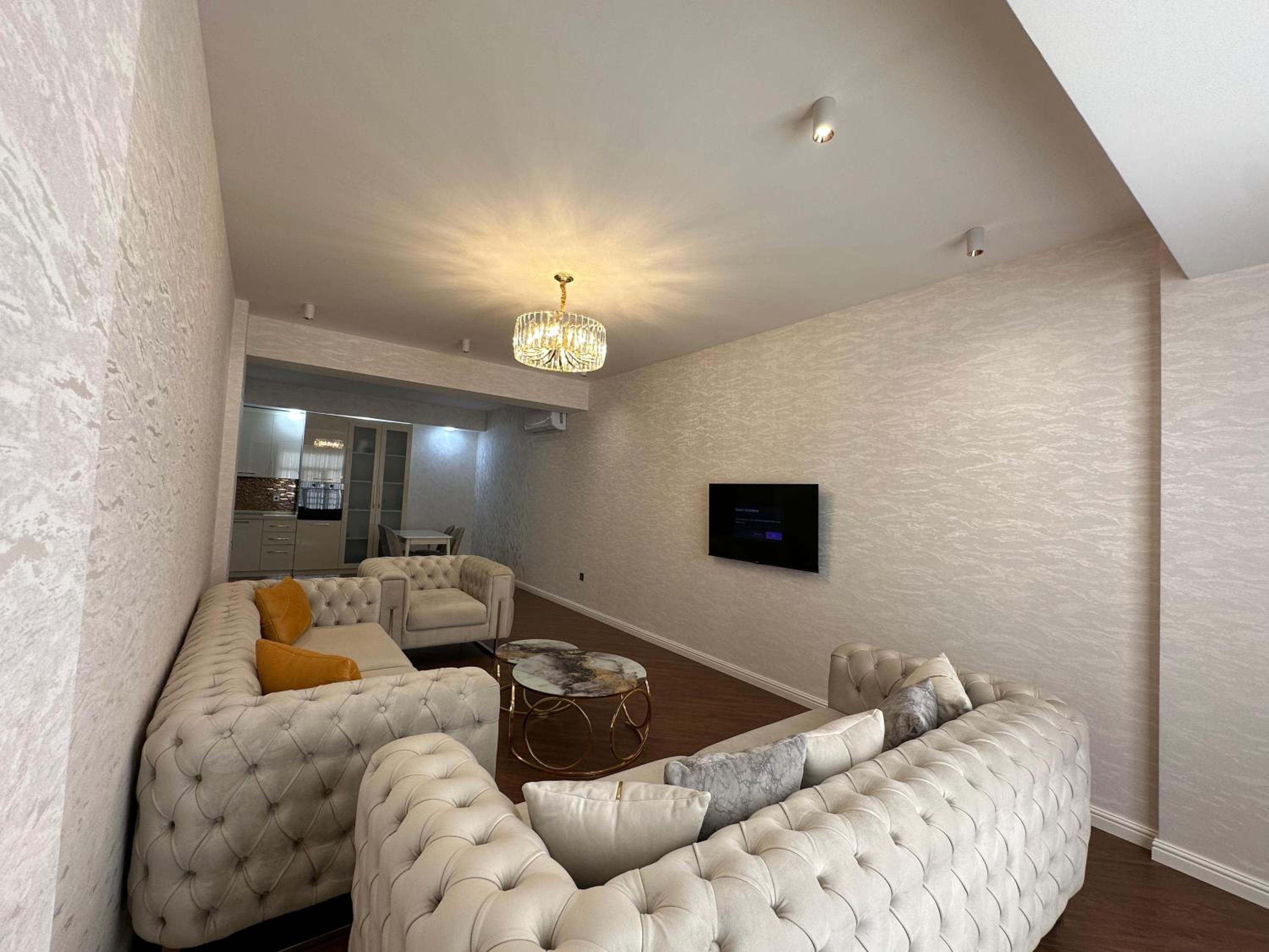 Khatai Lux Apartment
