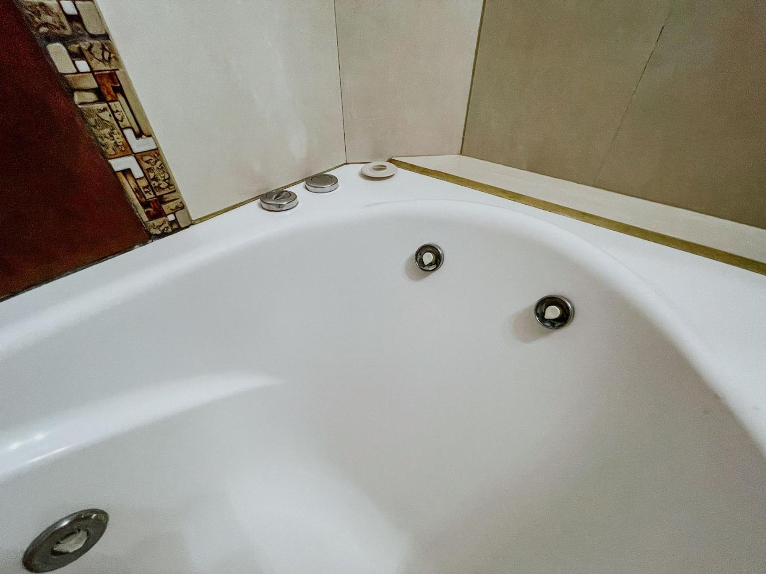 Viejo Lobo - Aunaisin apartamento sobre calle principal