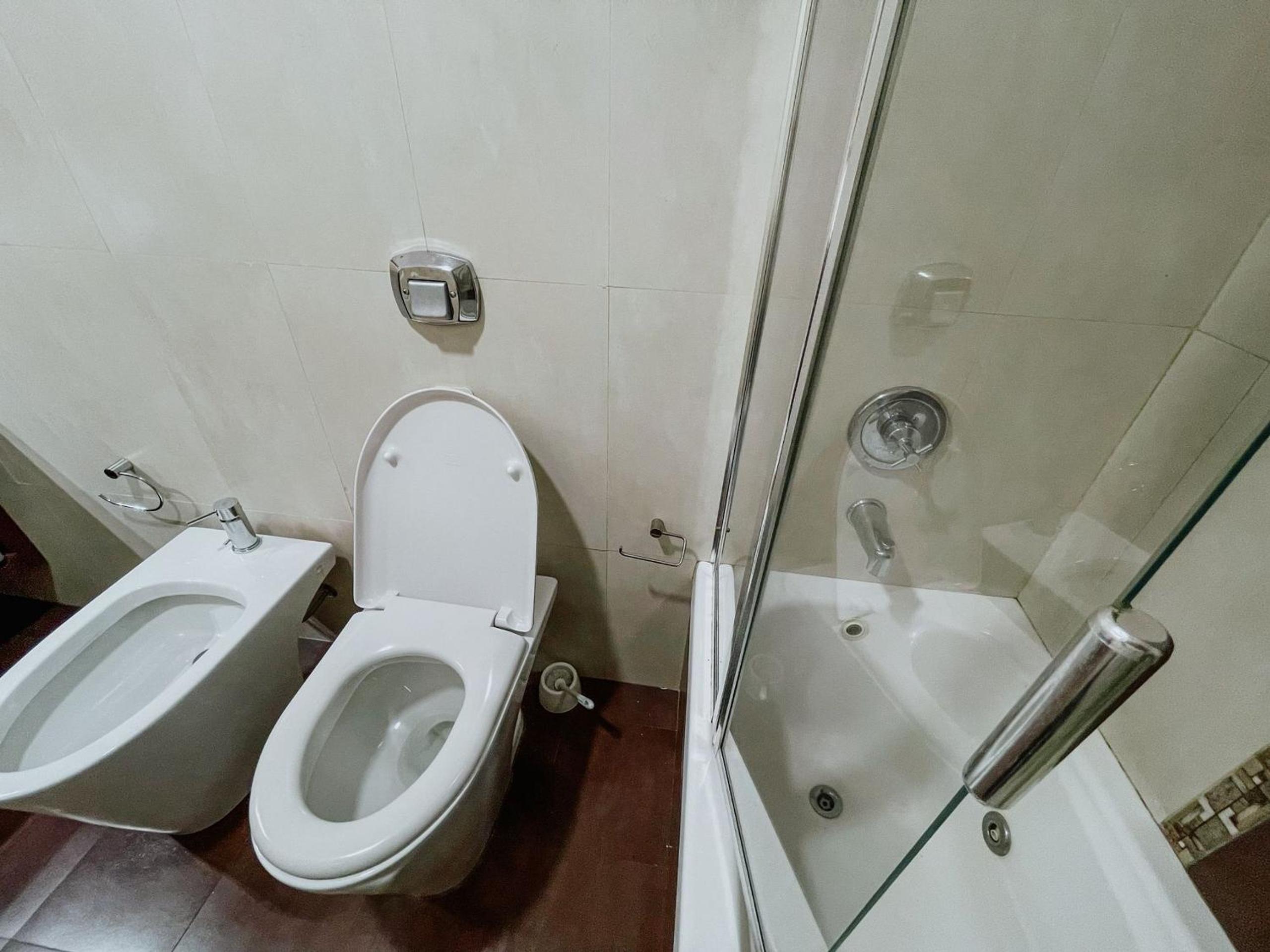 Viejo Lobo - Aunaisin apartamento sobre calle principal