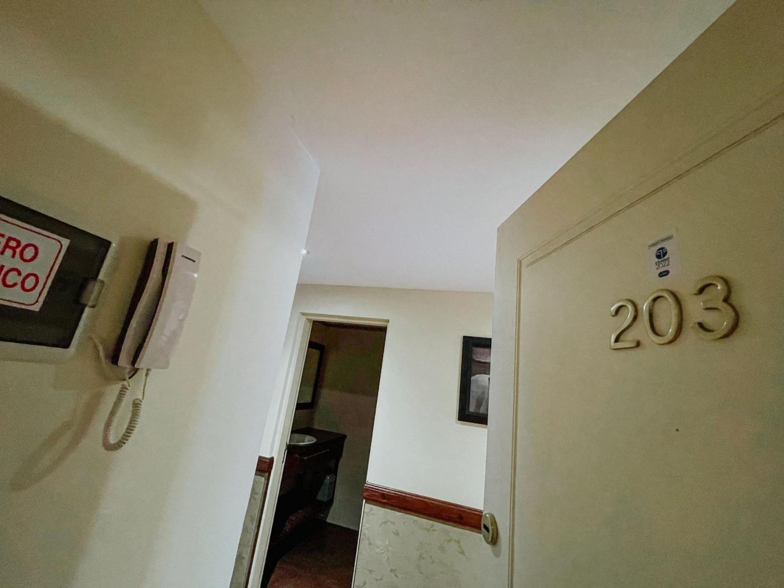 Viejo Lobo - Aunaisin apartamento sobre calle principal