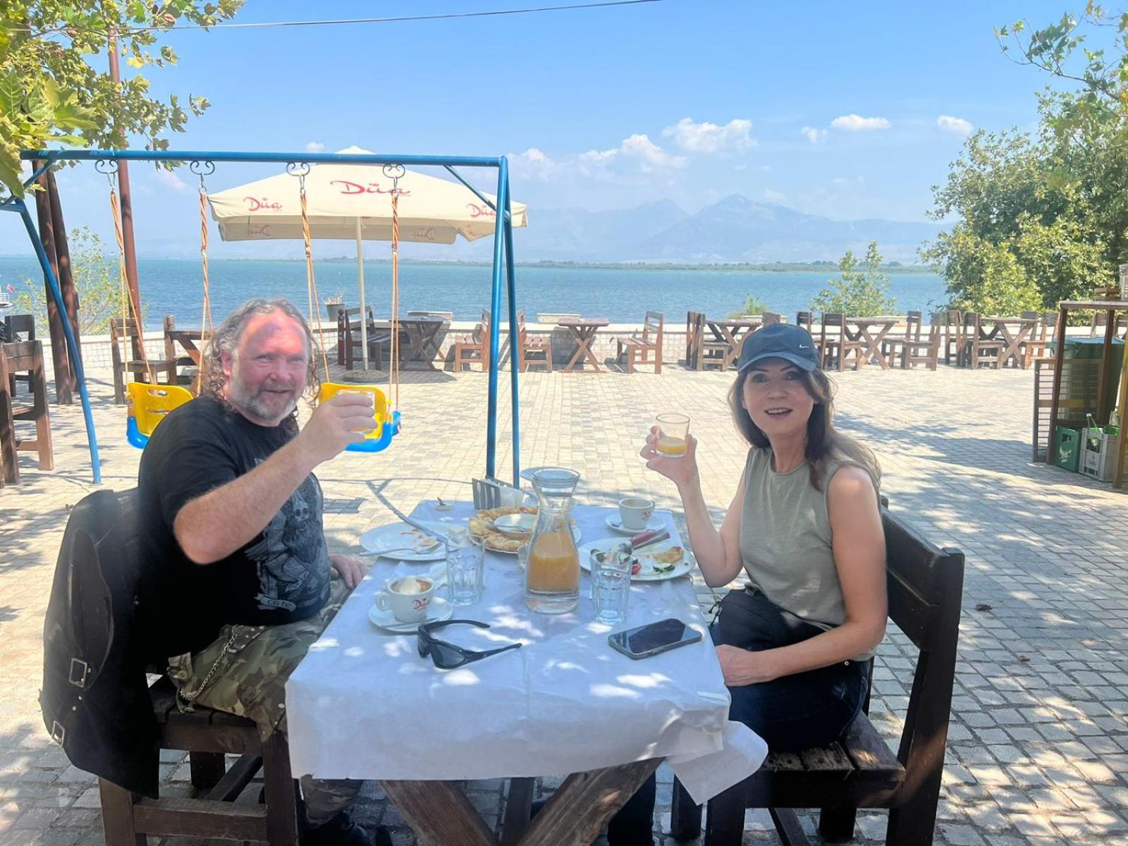 xhaka hotel