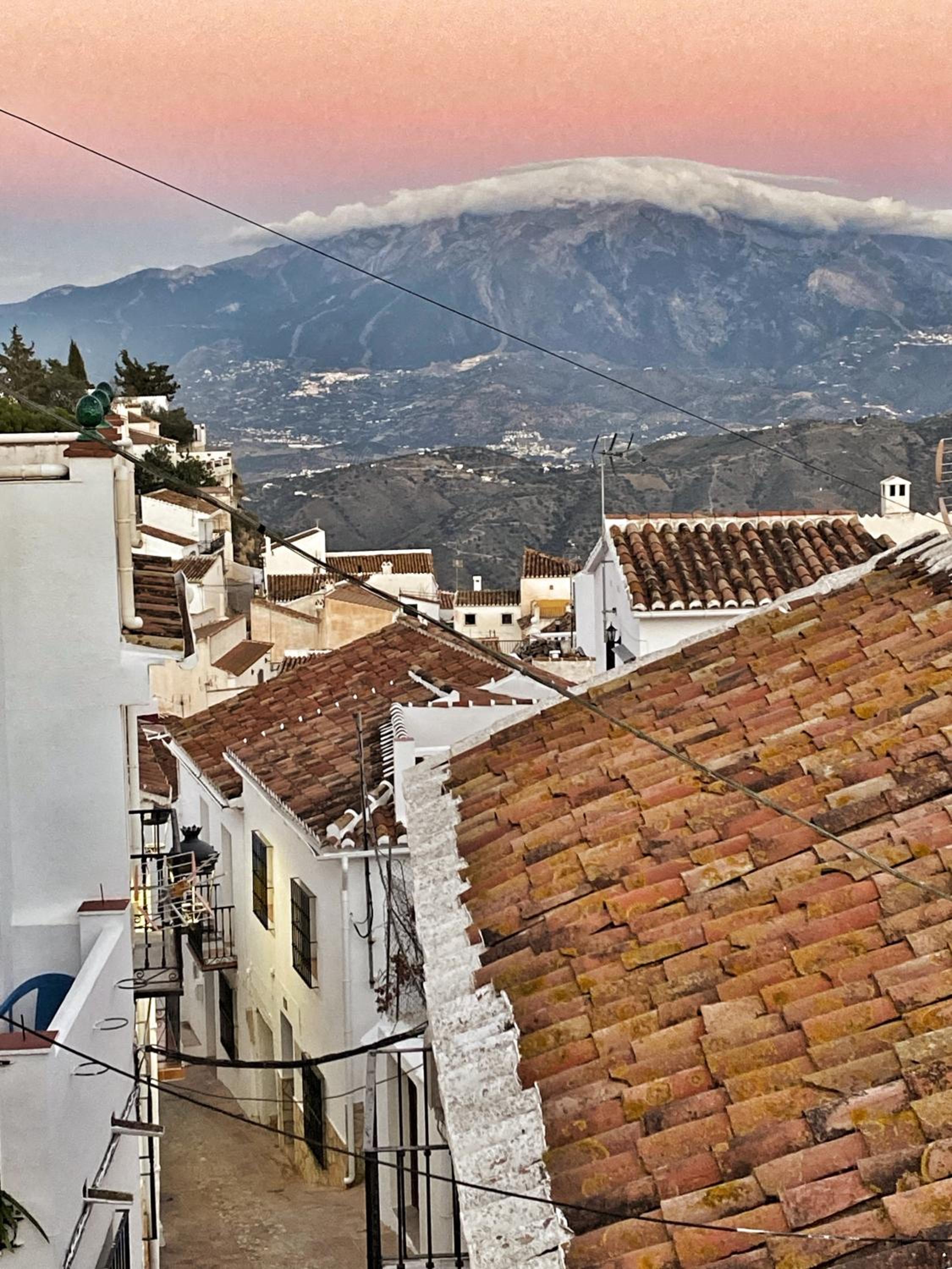 Casita de los Azulejos in Comares